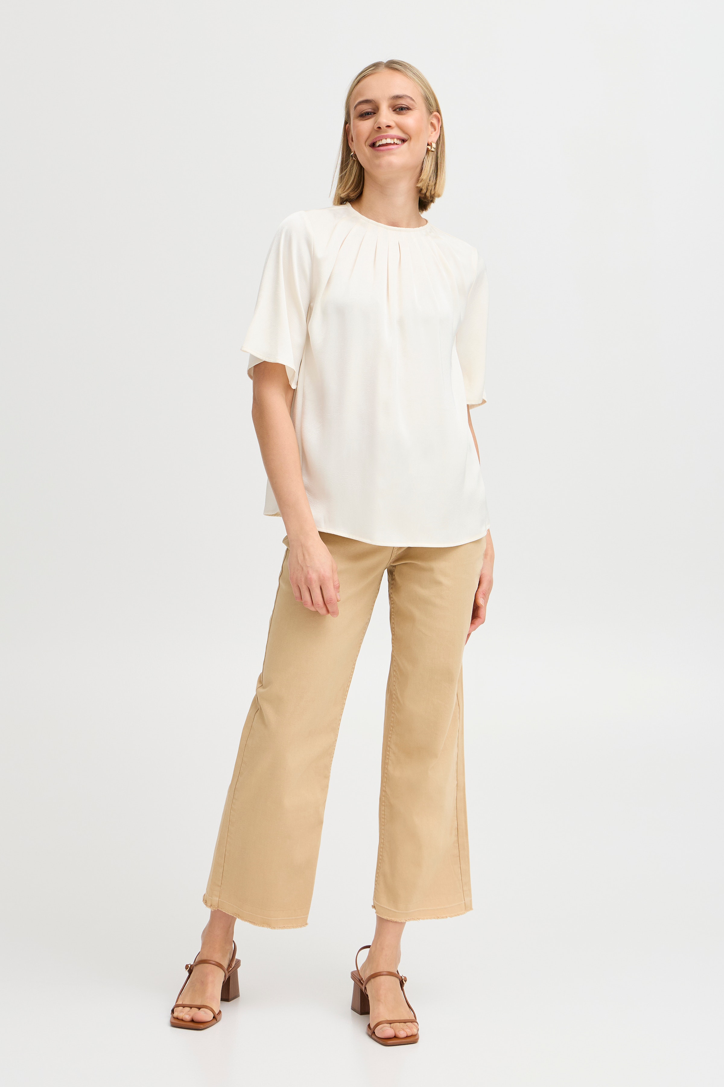 FRNIKA Bluse LOOKBOOK FRONT 20615498-110701