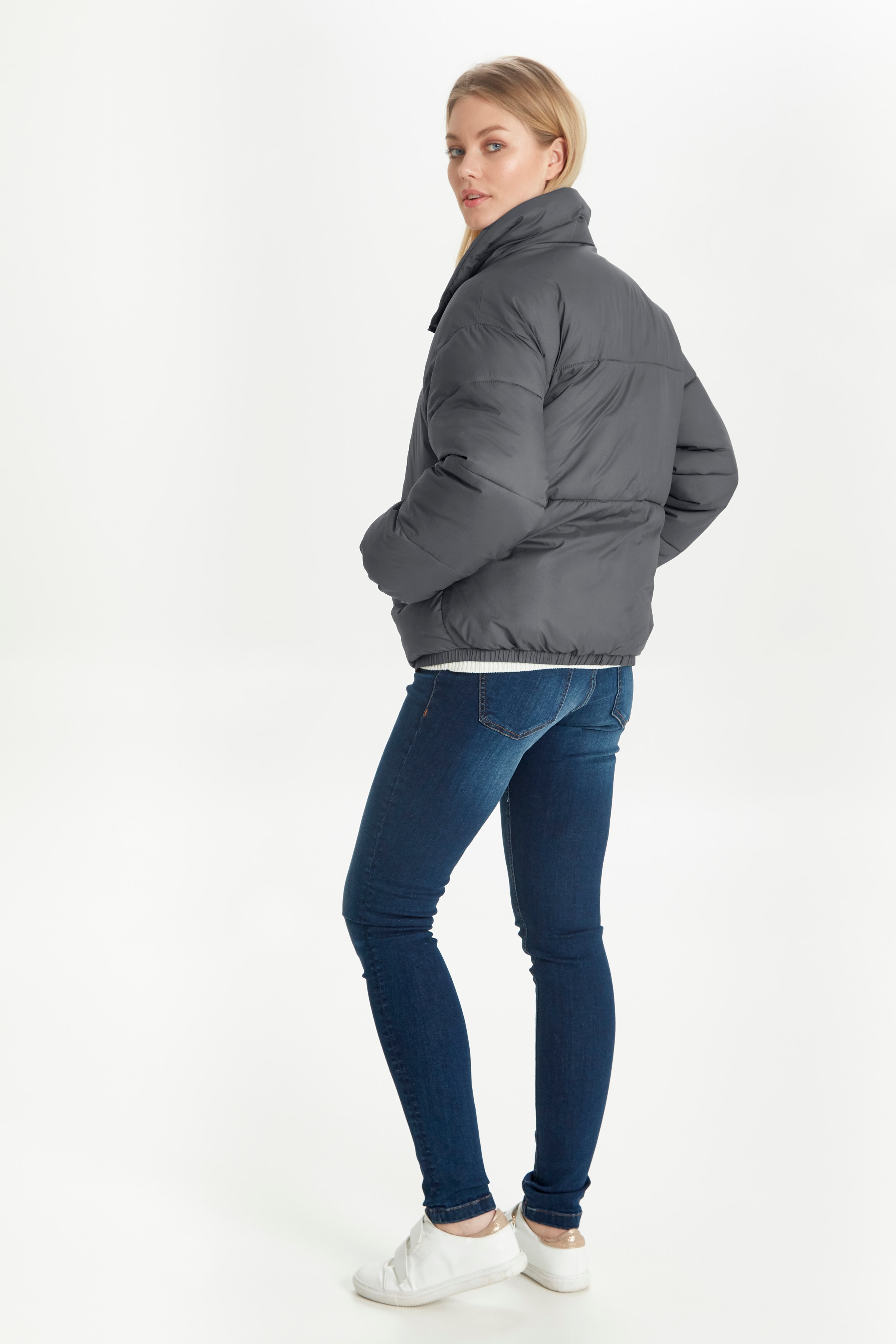 BYAlma Jacket LOOKBOOK BACK 20806287-80167
