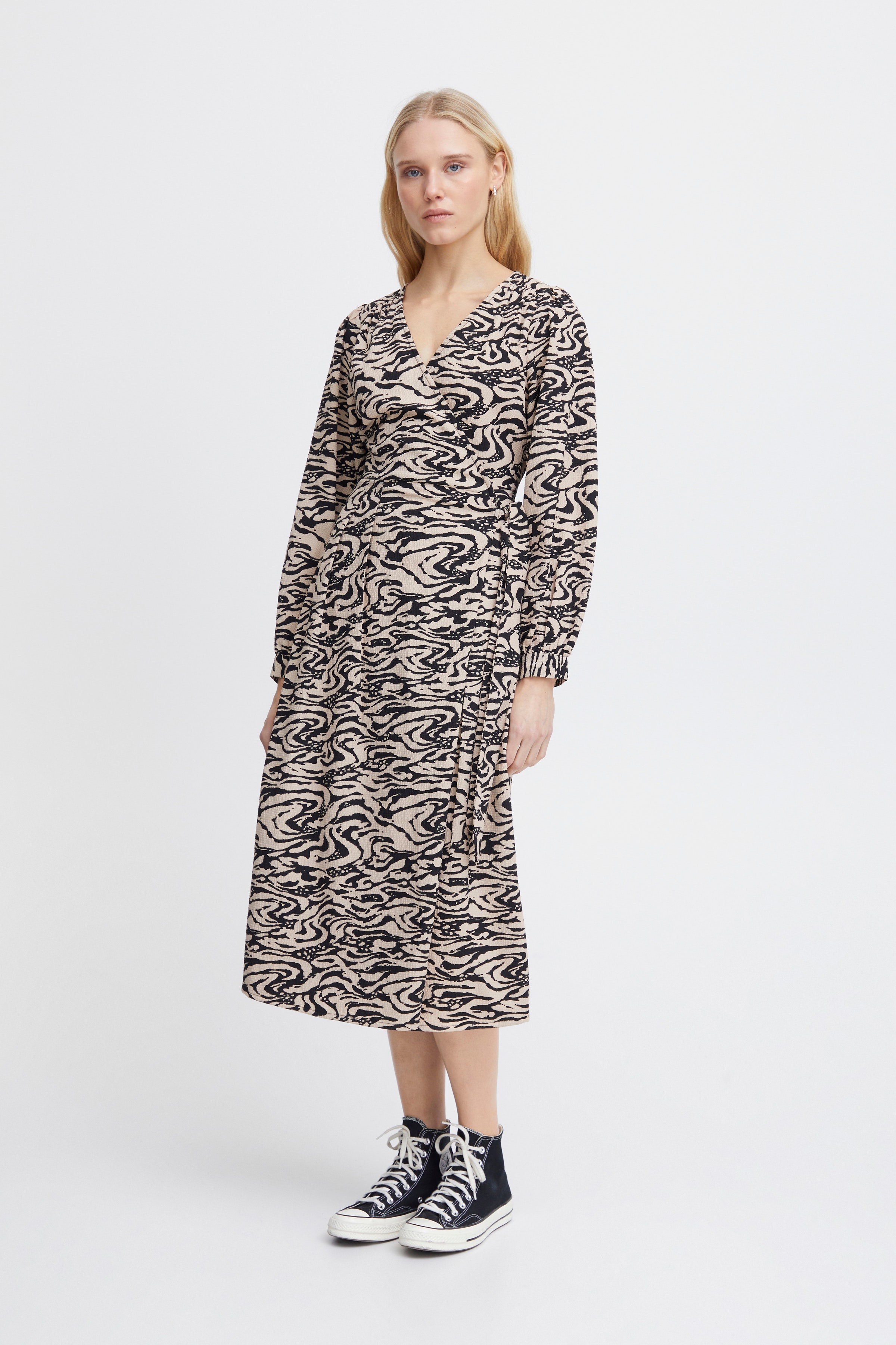 IHFANORA Kjole LOOKBOOK FRONT 20120418-202752