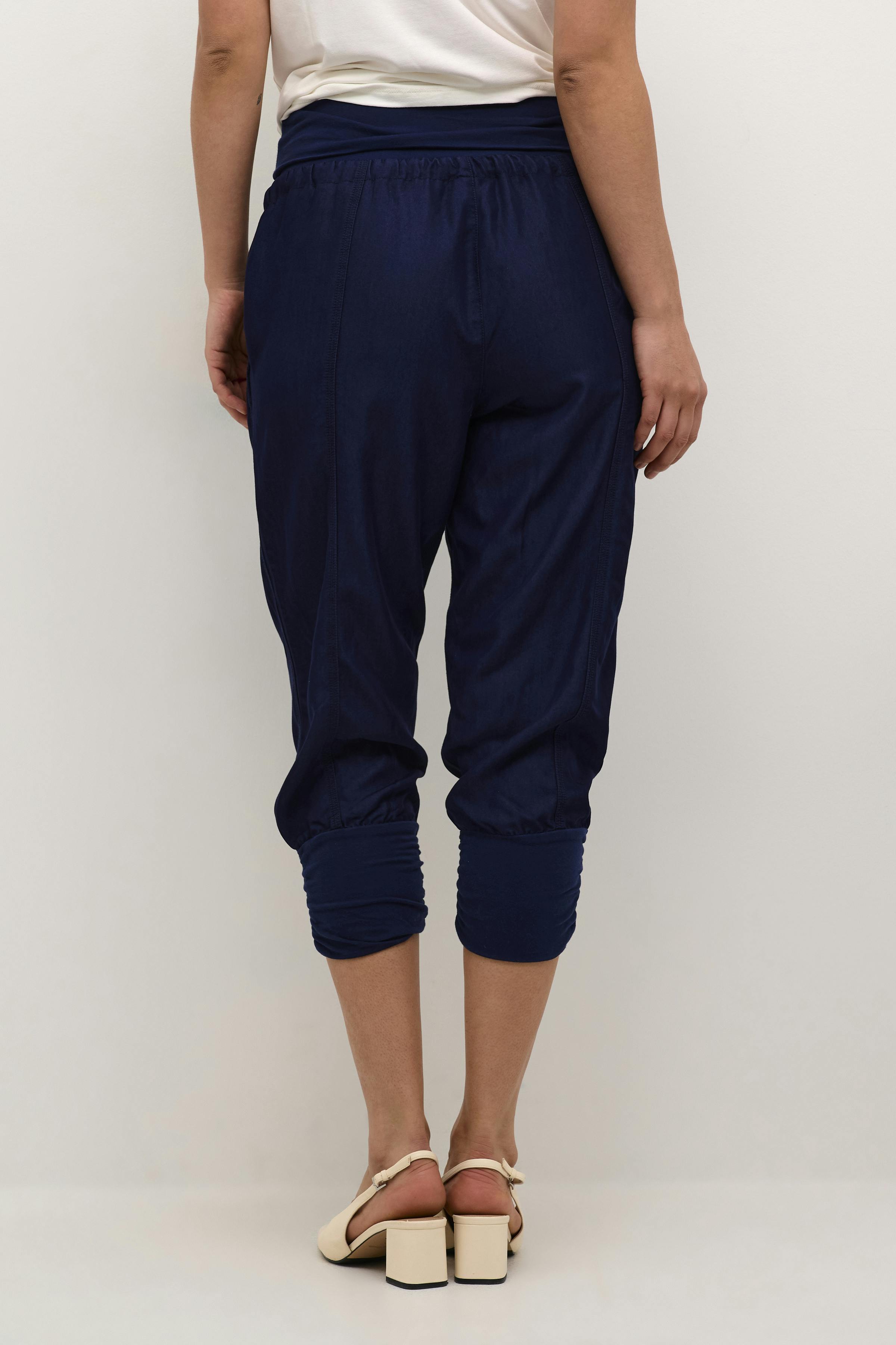 Line Pantalon LOOKBOOK BACK 10604697-193923