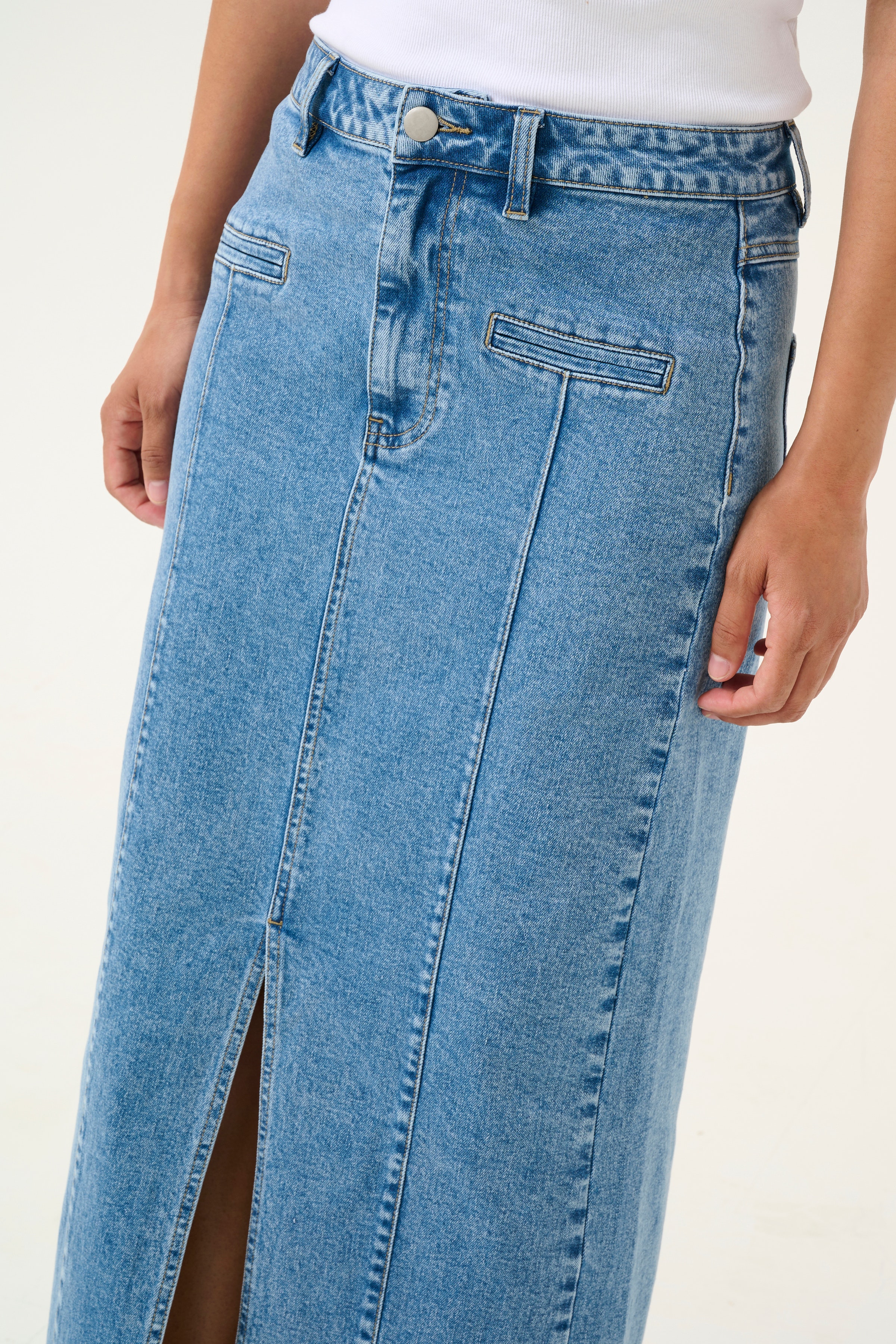 KAthroa Denimskjørt LOOKBOOK DETAIL 10509351-103168