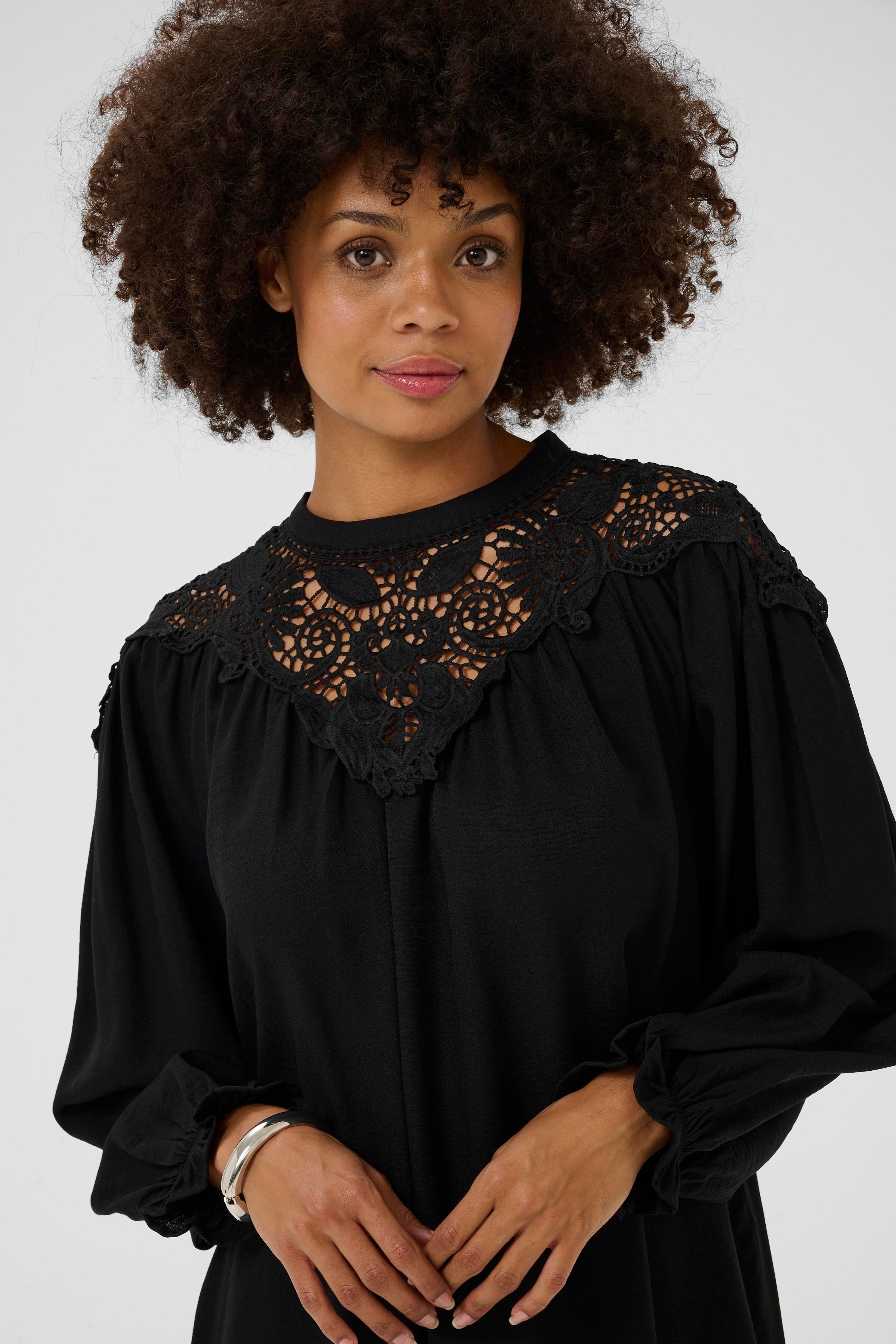 CUurta Kjole LOOKBOOK DETAIL 50112469-500012