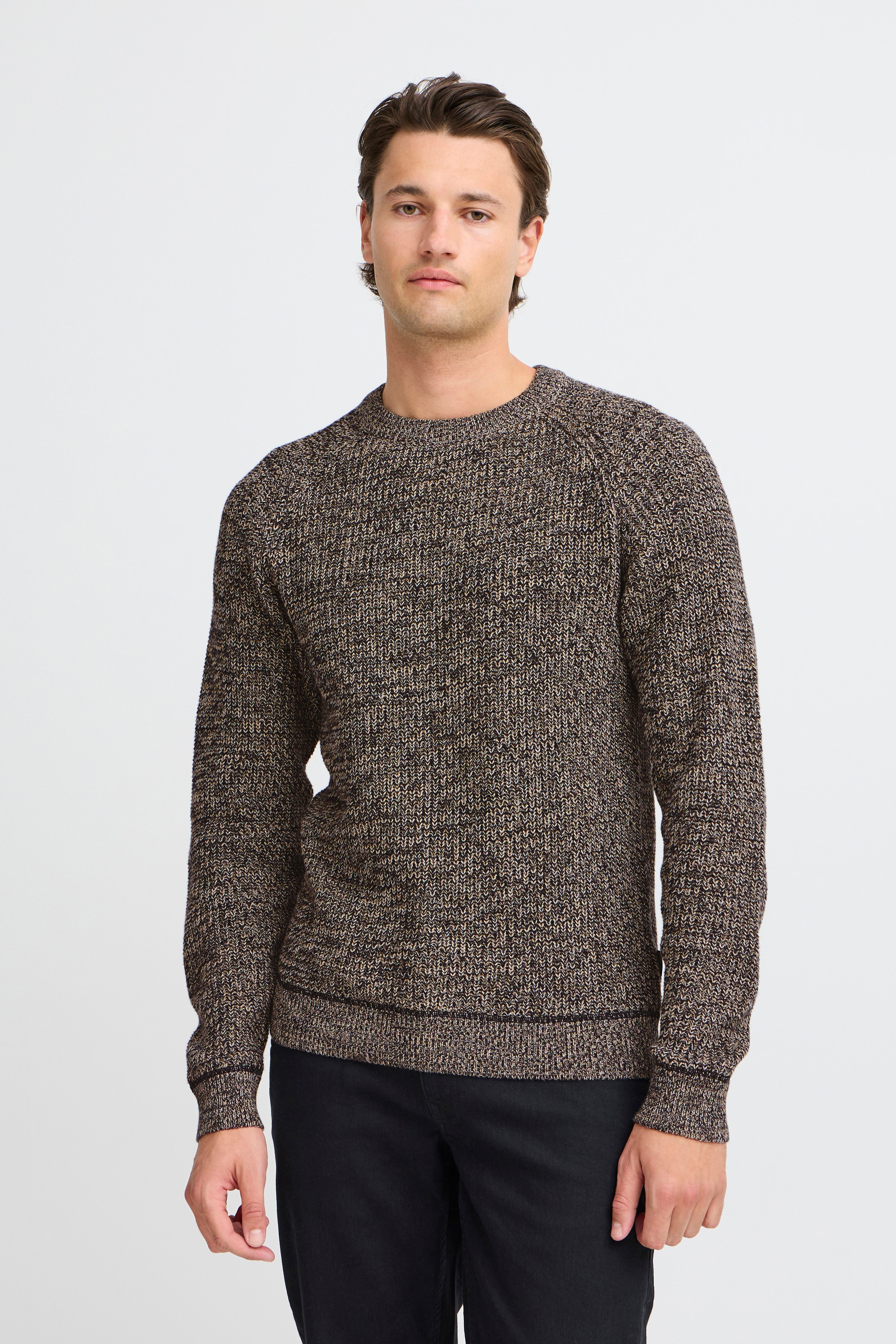 Knitted pullover LOOKBOOK FRONT 20717262-194007