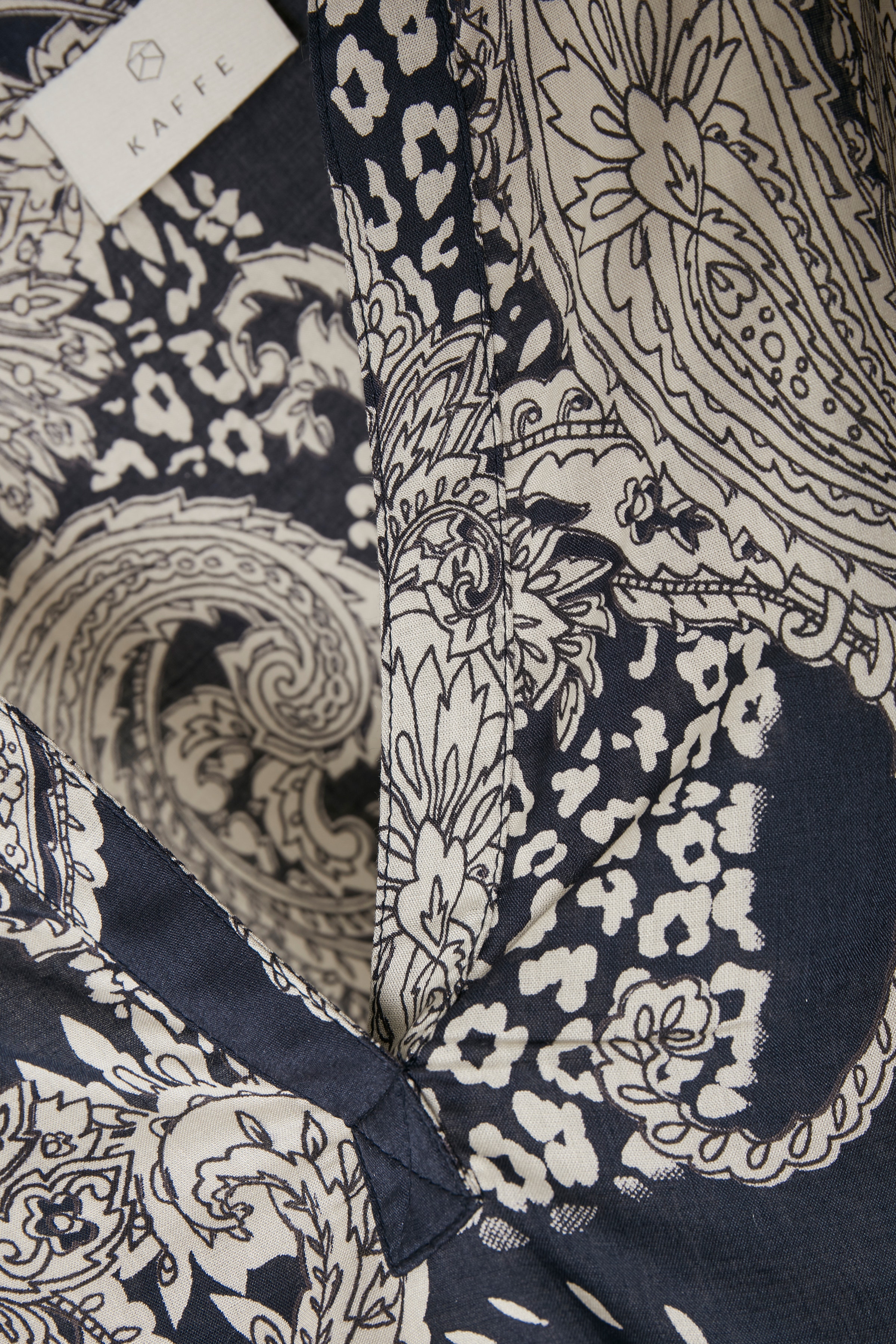 Paisley Bluse PACK DETAIL 10502510-52737