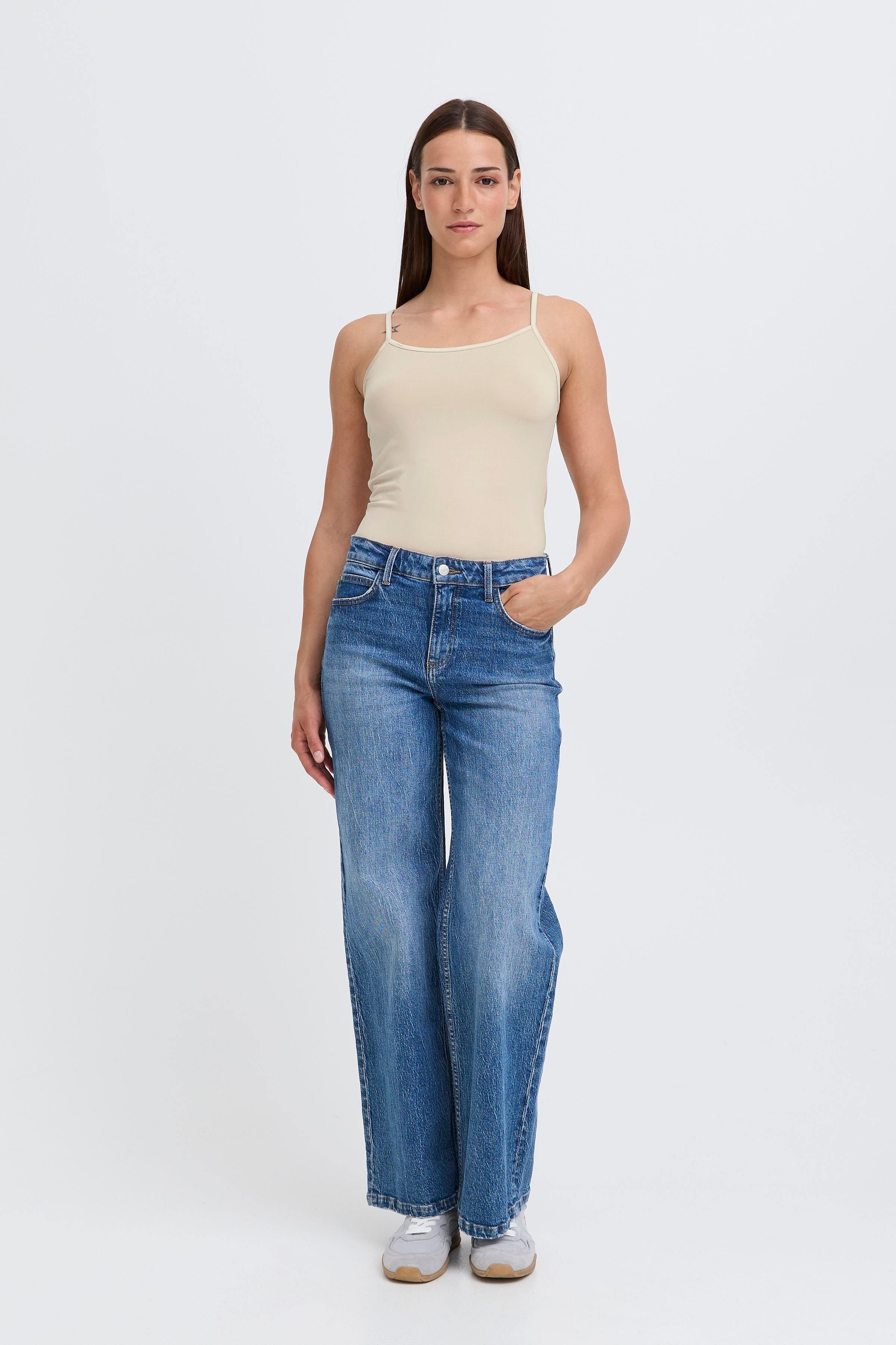 BYIANE Top LOOKBOOK FRONT 20805465-80122