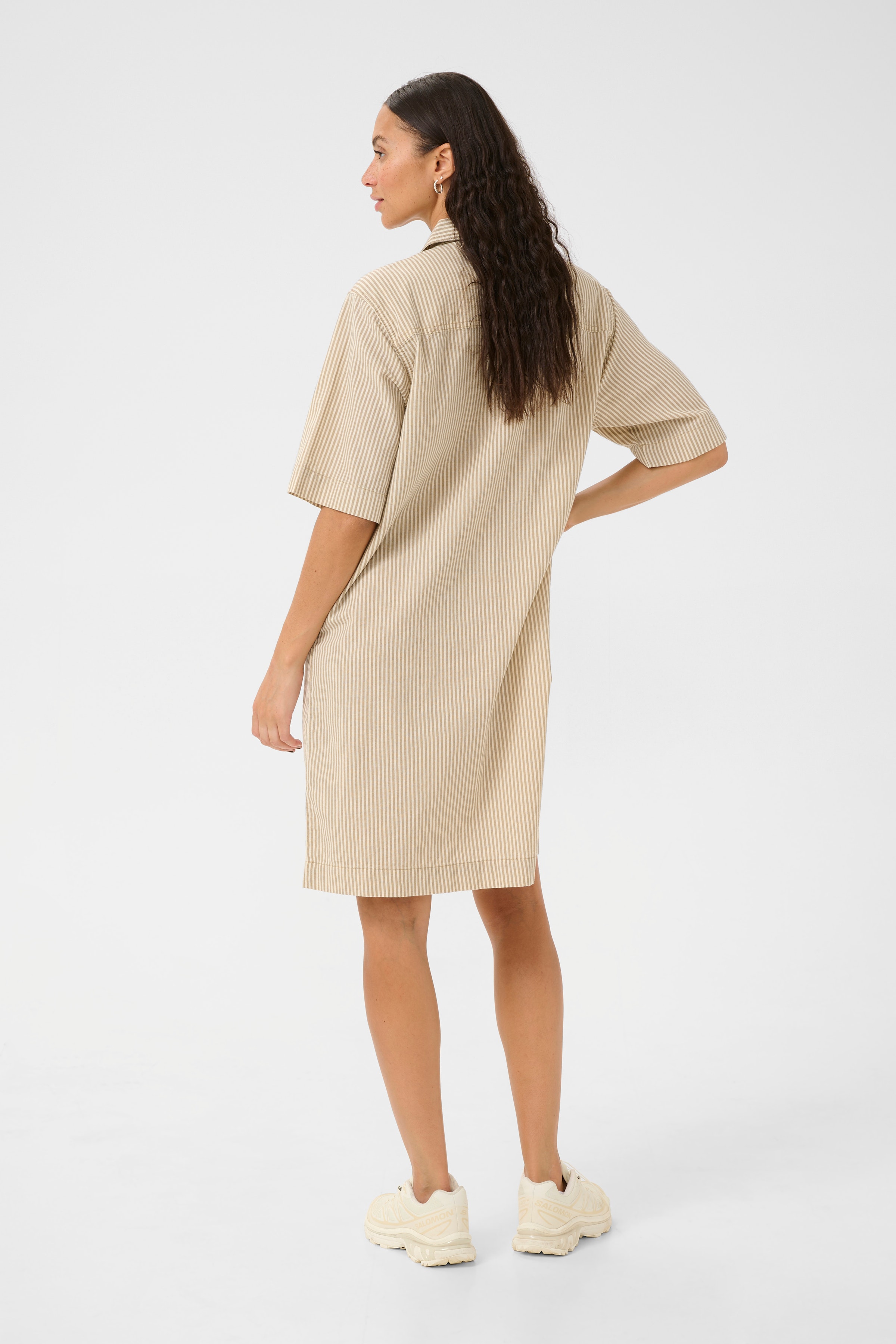 KAnaya Kjole LOOKBOOK BACK 10510107-107706