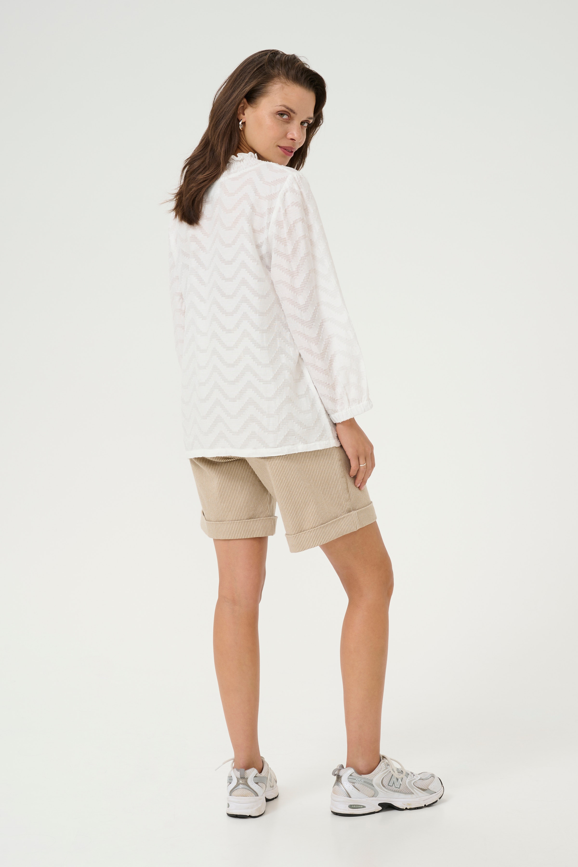 KAvictoria Bluse LOOKBOOK BACK 10509753-110602
