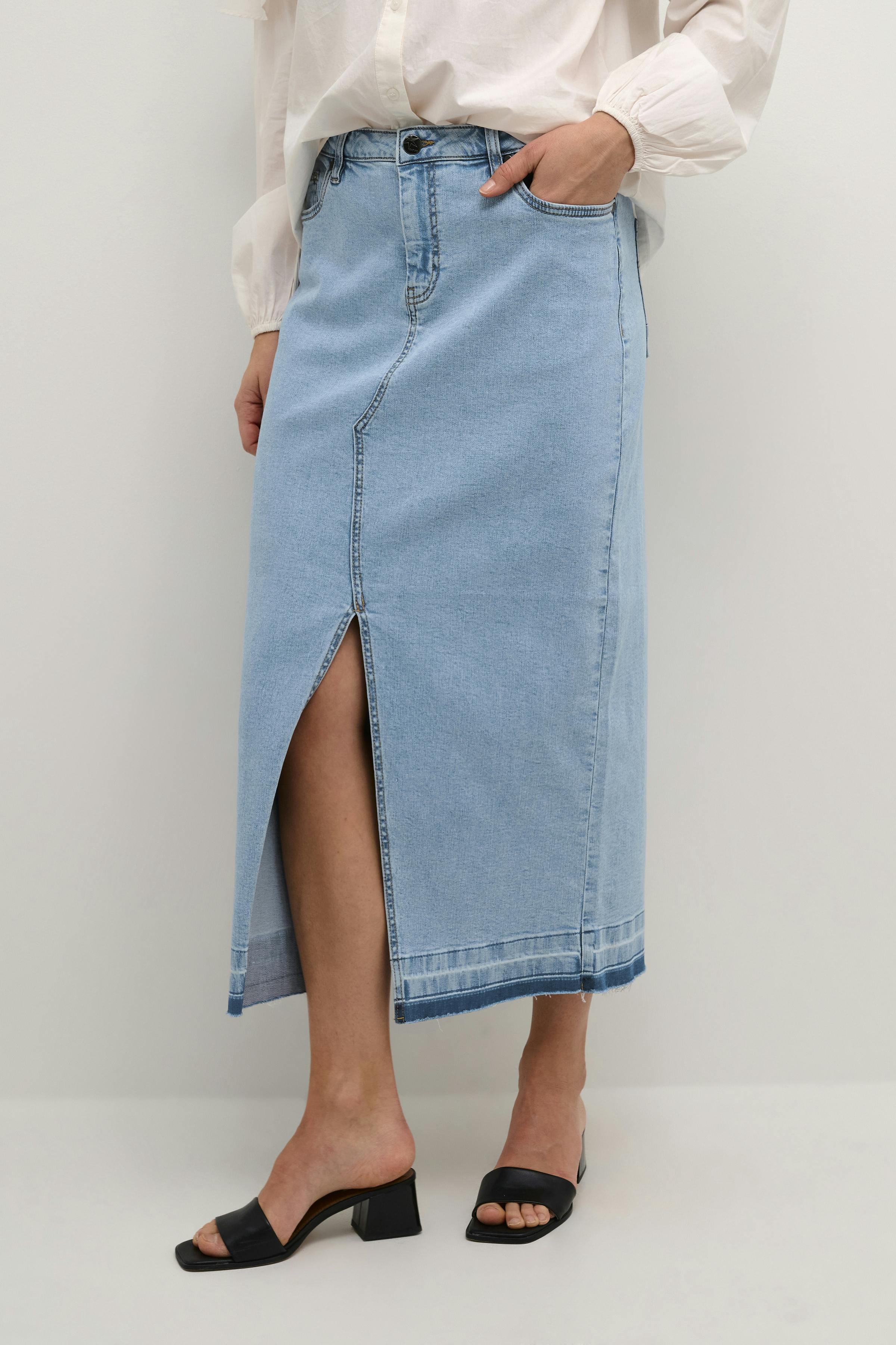 CUami Denim Skirt LOOKBOOK FRONT 50110667-500027