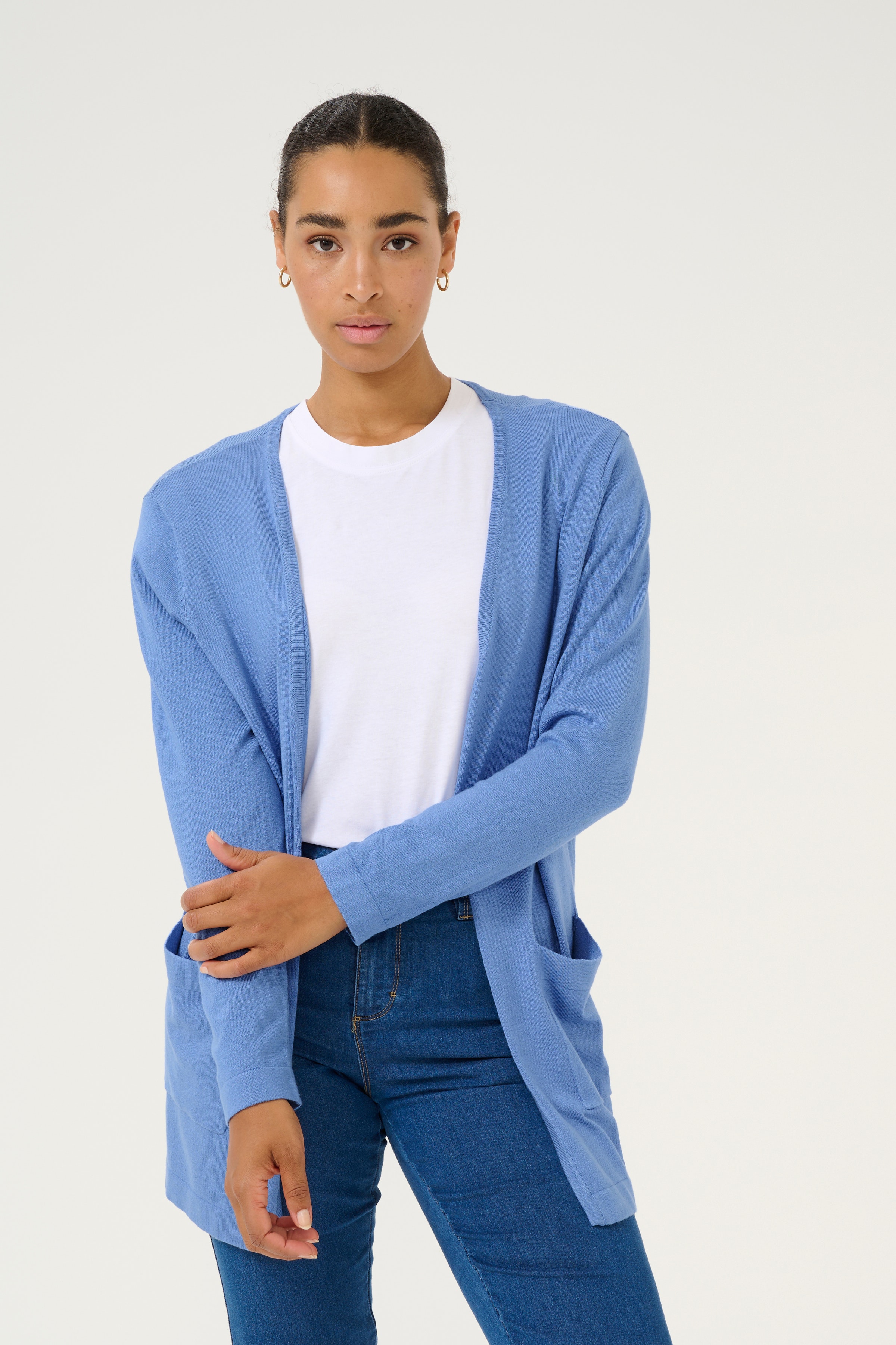 KAfenia Cardigan LOOKBOOK FRONT 10507682-183936