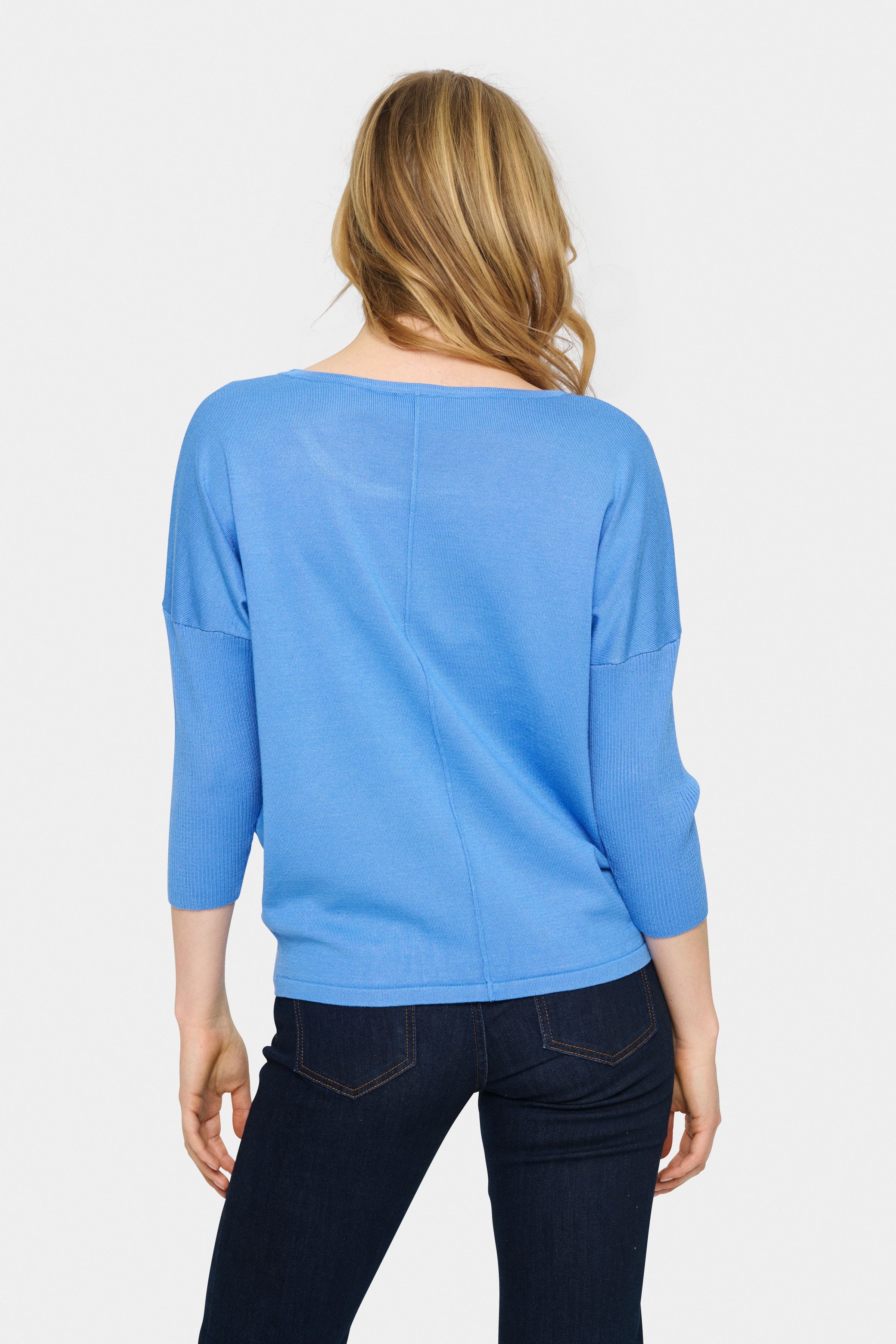 A2561, Pullover LOOKBOOK BACK 30500003-164032