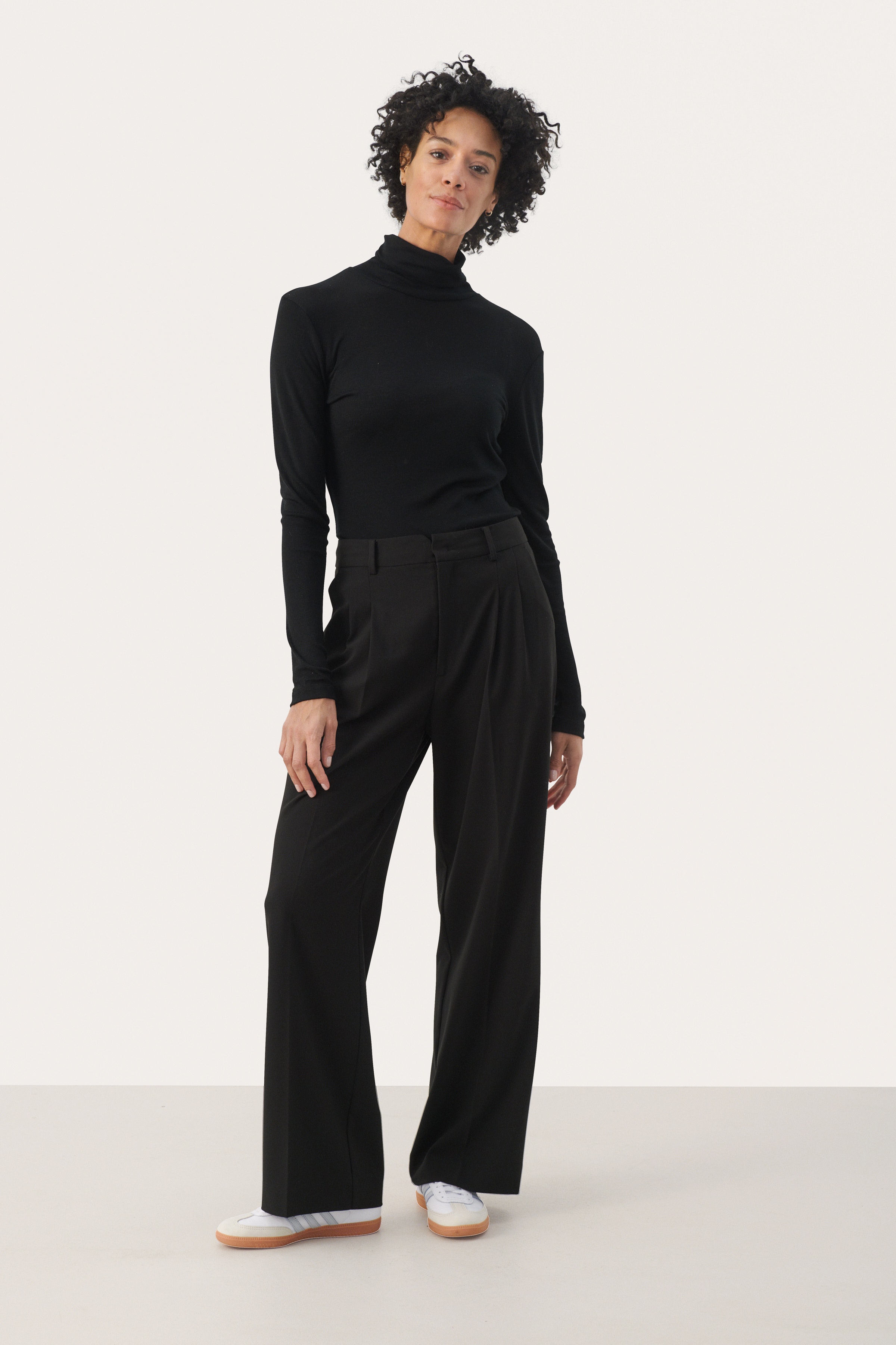 CherraPW Hose LOOKBOOK FRONT 30309027-194008