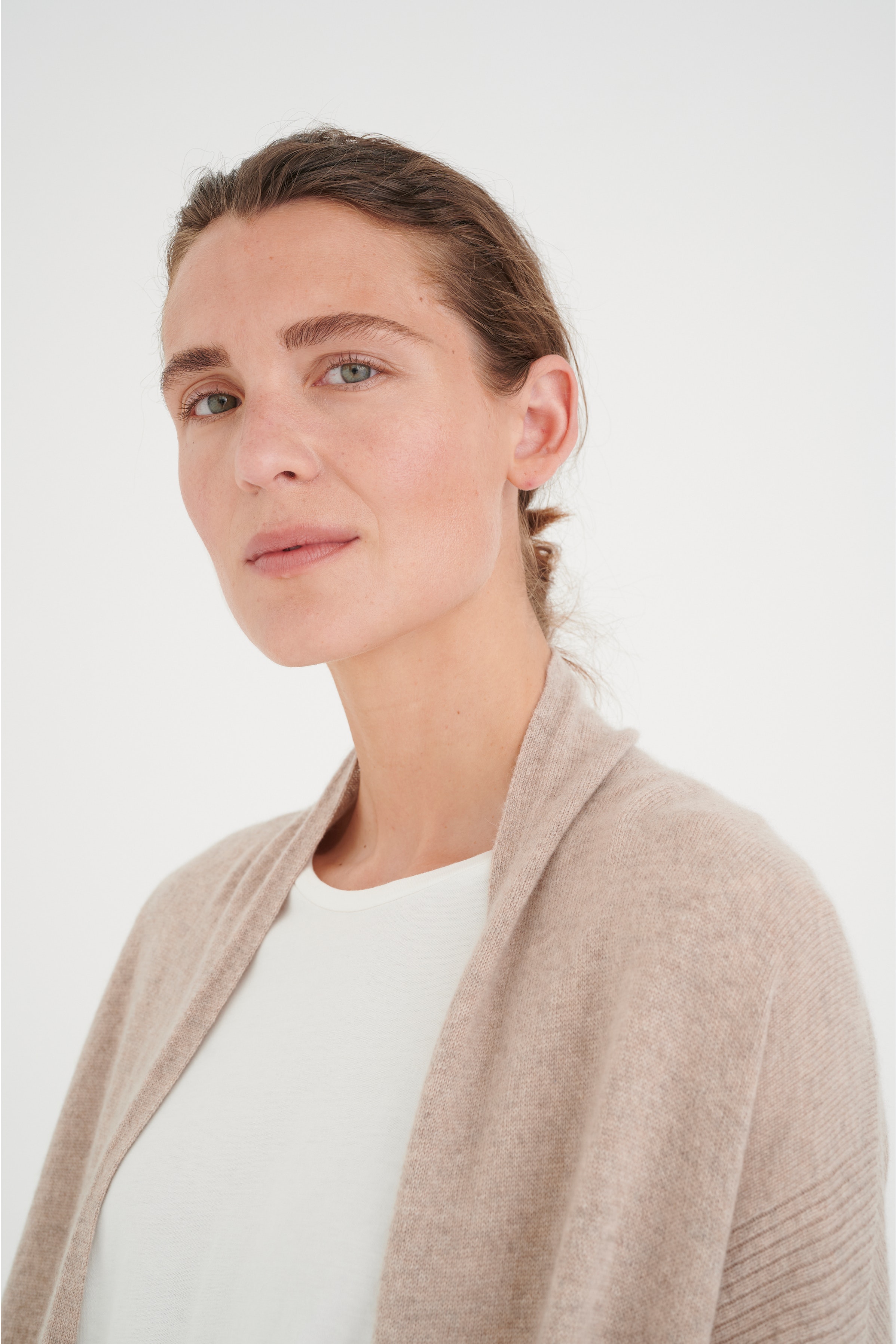 Stickad cardigan LOOKBOOK DETAIL 30106694-300868