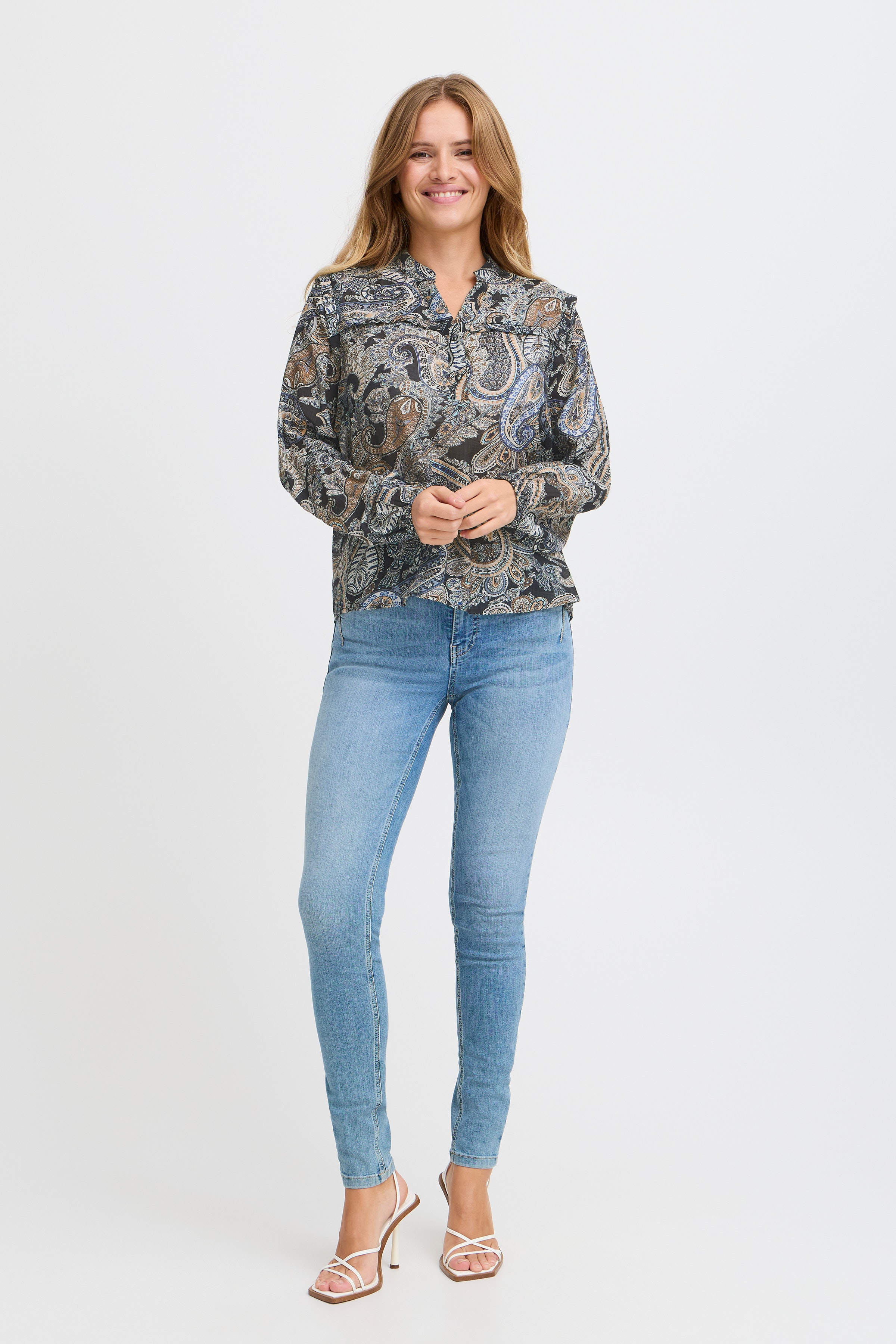 Langermet bluse LOOKBOOK FRONT 50208620-204087