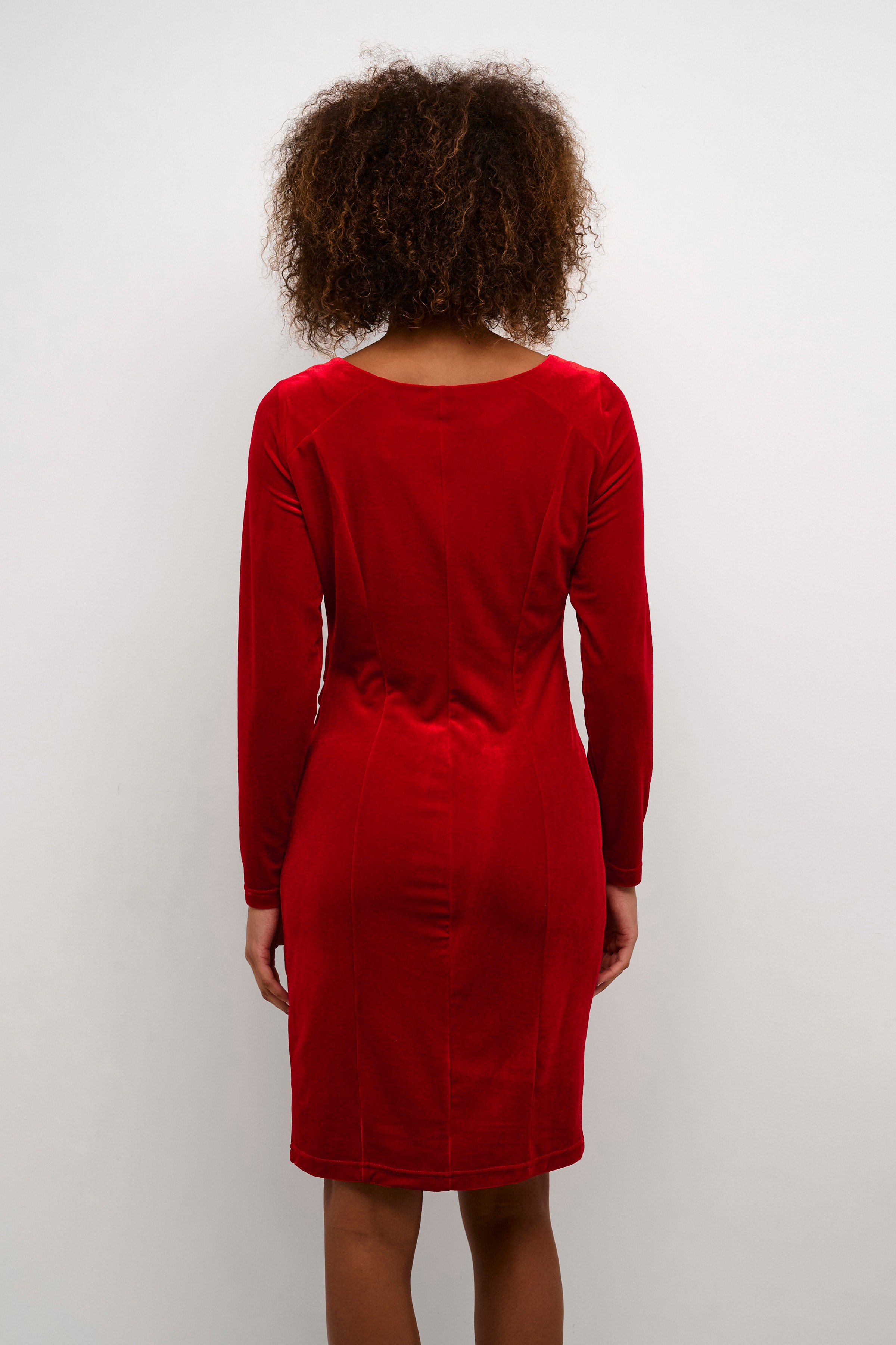 Kelly Velourkjole LOOKBOOK FRONT 10501495-191758