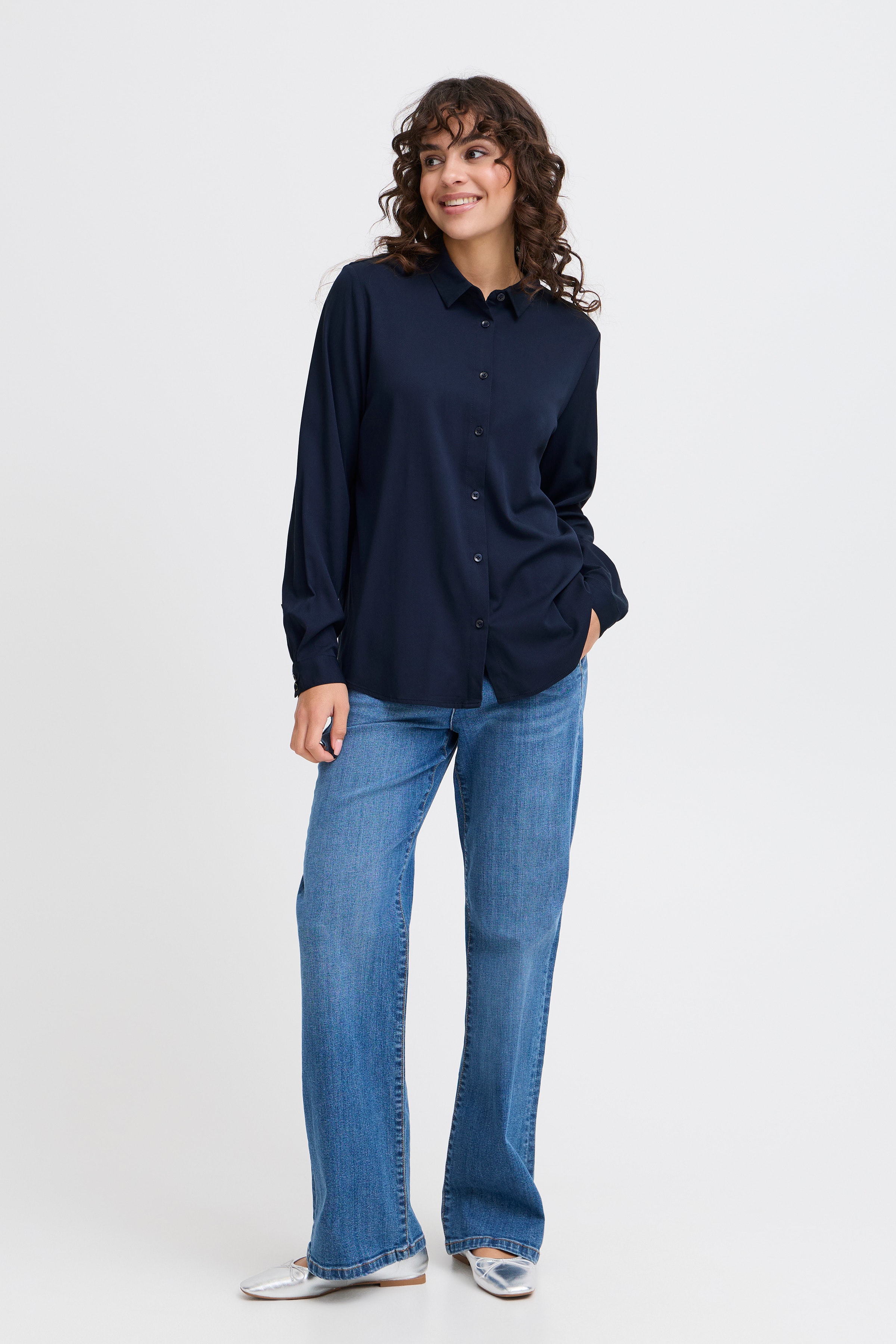 FRJUSTINA Shirt LOOKBOOK FRONT 20614070-193923