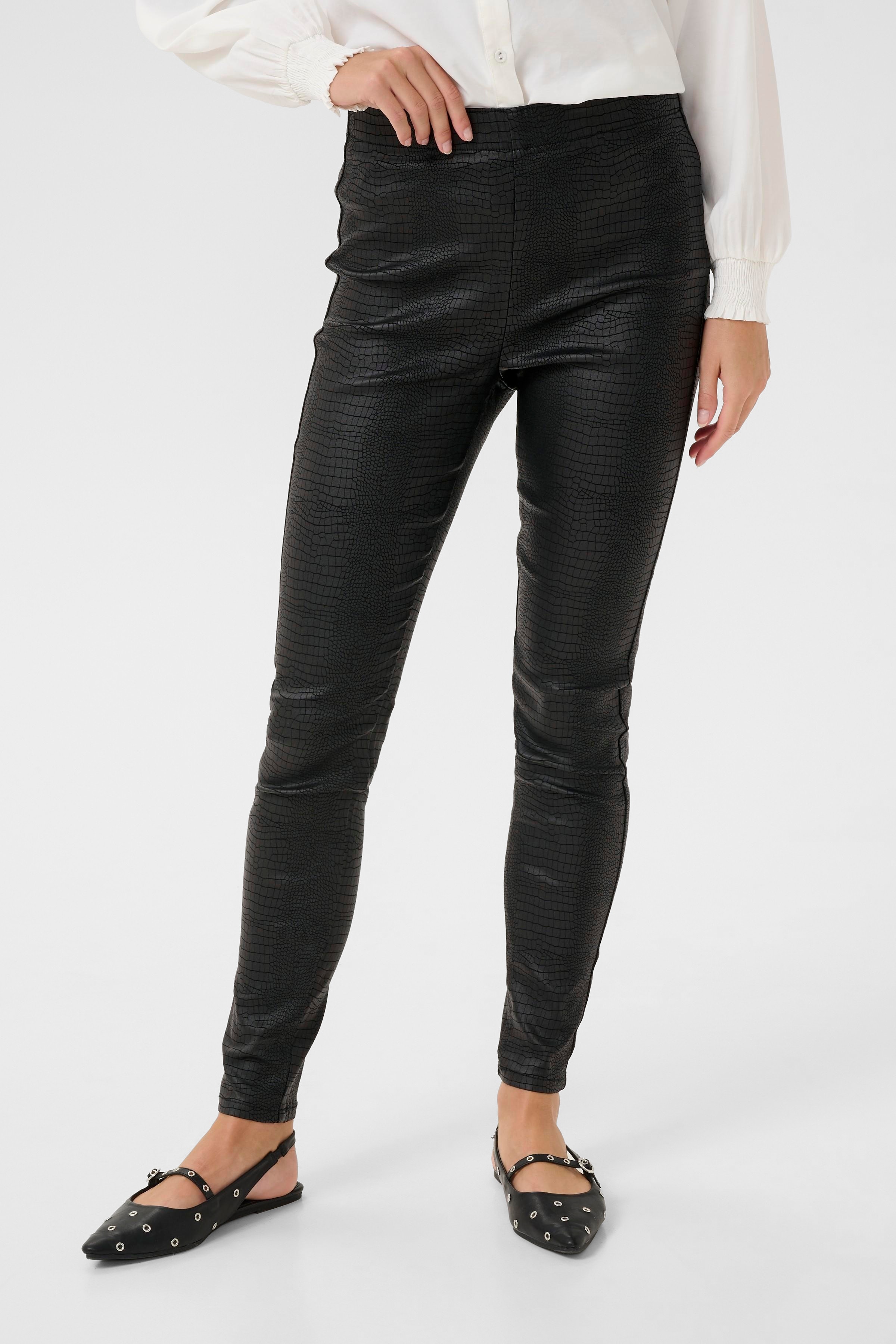 CRTabea Leggings LOOKBOOK FRONT 10610409-100120