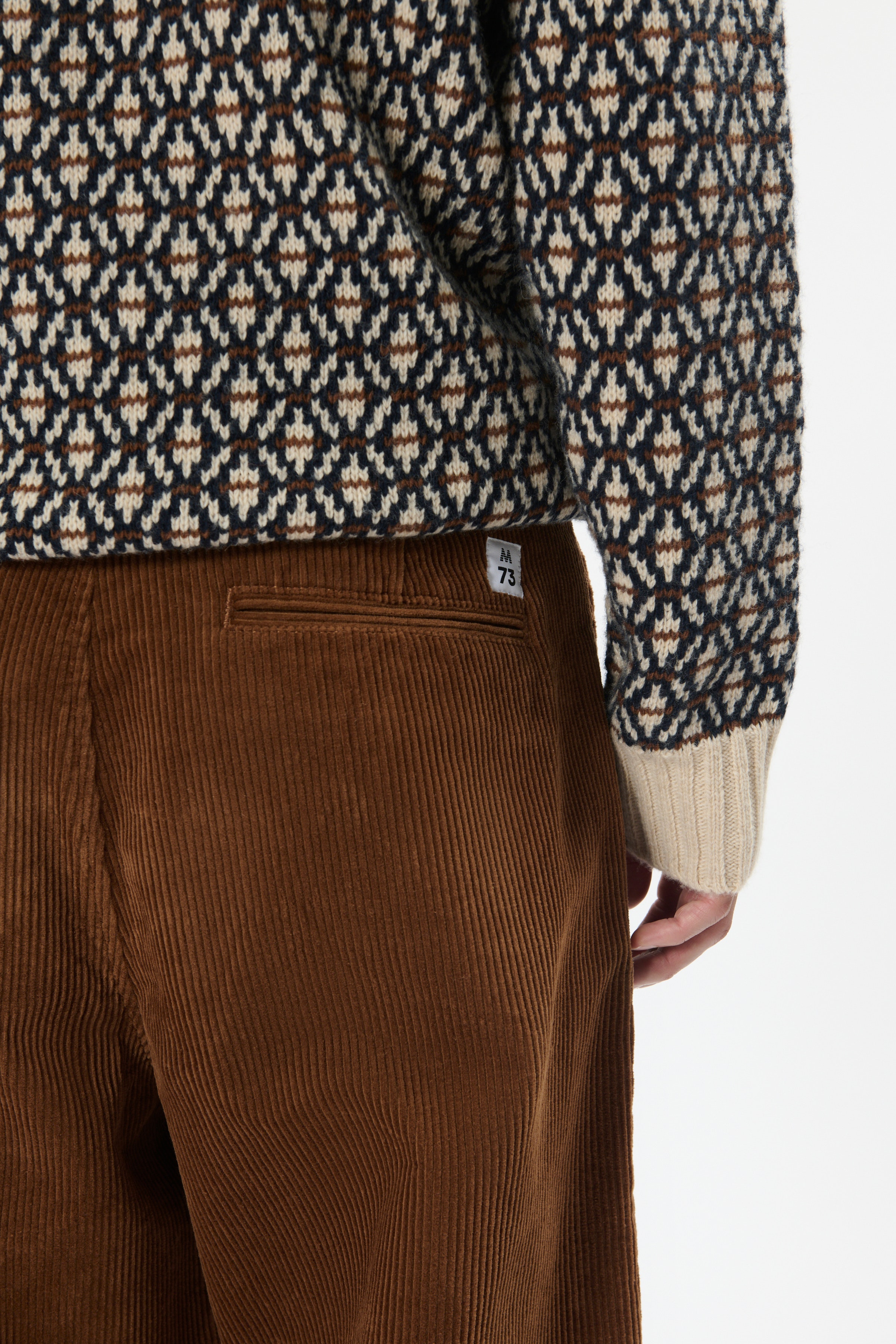 MAchino Trousers LOOKBOOK DETAIL 30208794-181028