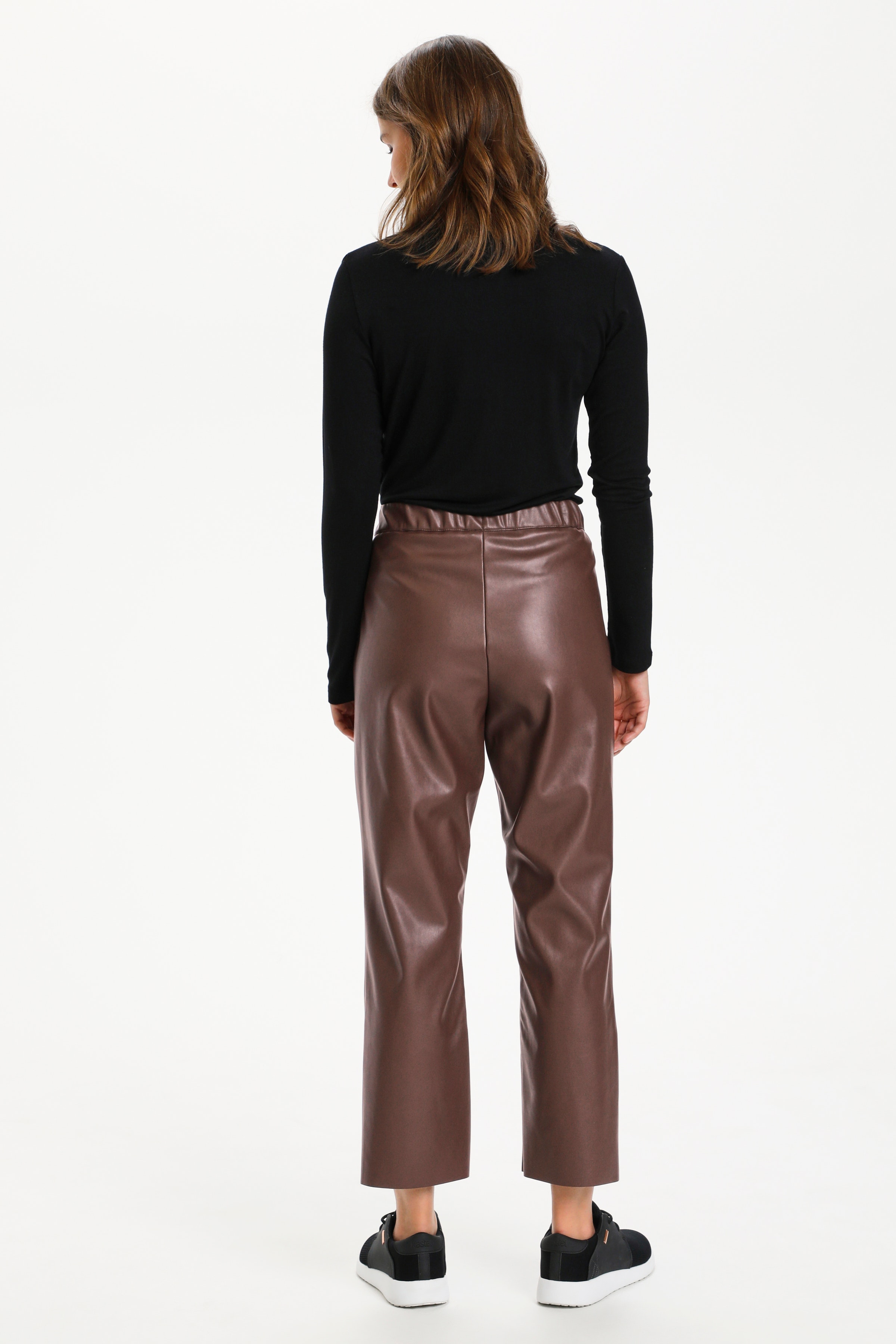 KAvirisa Fake Leather HW Pants Casual LOOKBOOK BACK 10505806-191213