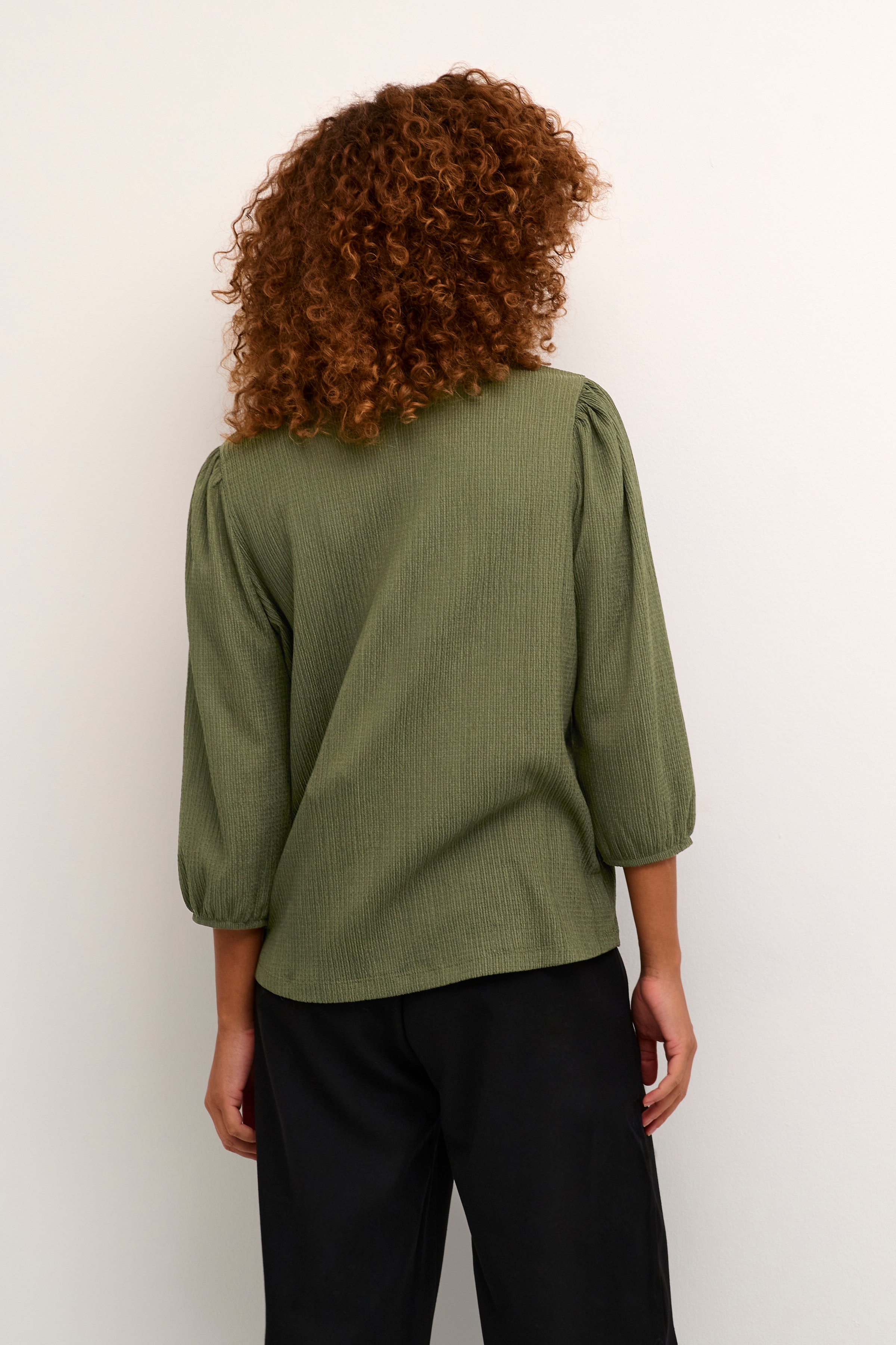 KAkatrine Bluse LOOKBOOK BACK 10508859-190511