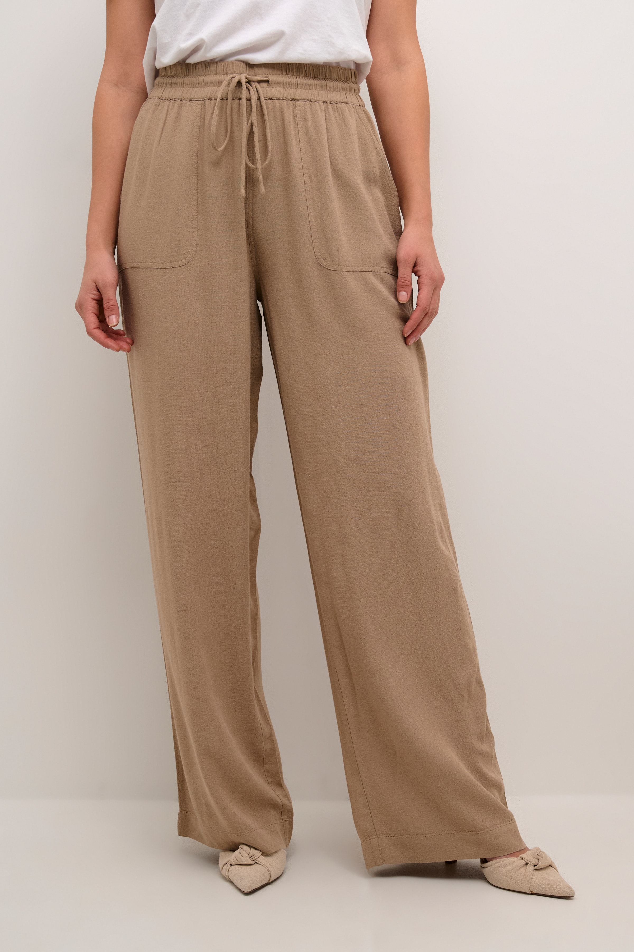 KAmilia Trousers LOOKBOOK FRONT 10508314-171109