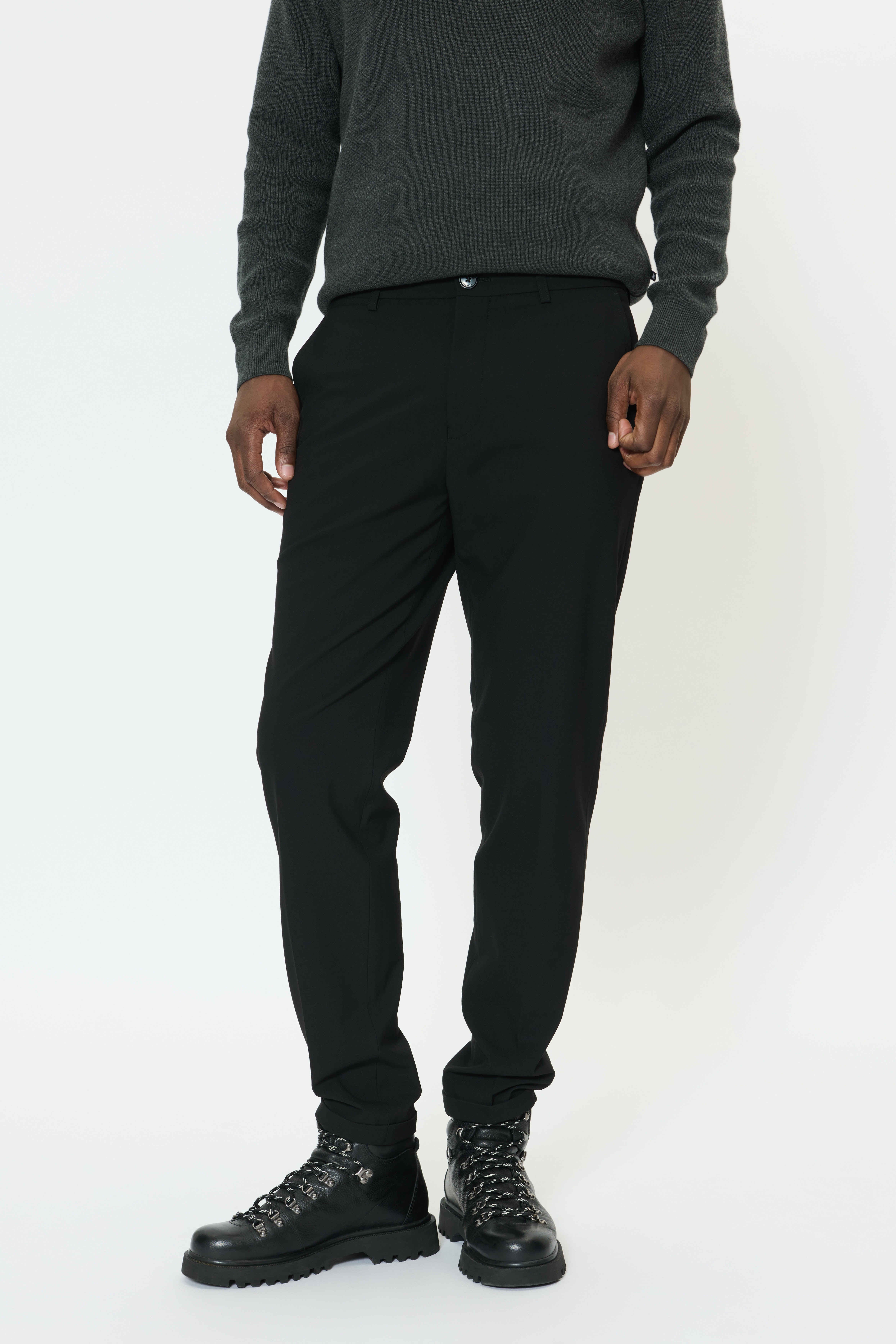 MAliam Broek LOOKBOOK FRONT 30205157-300275