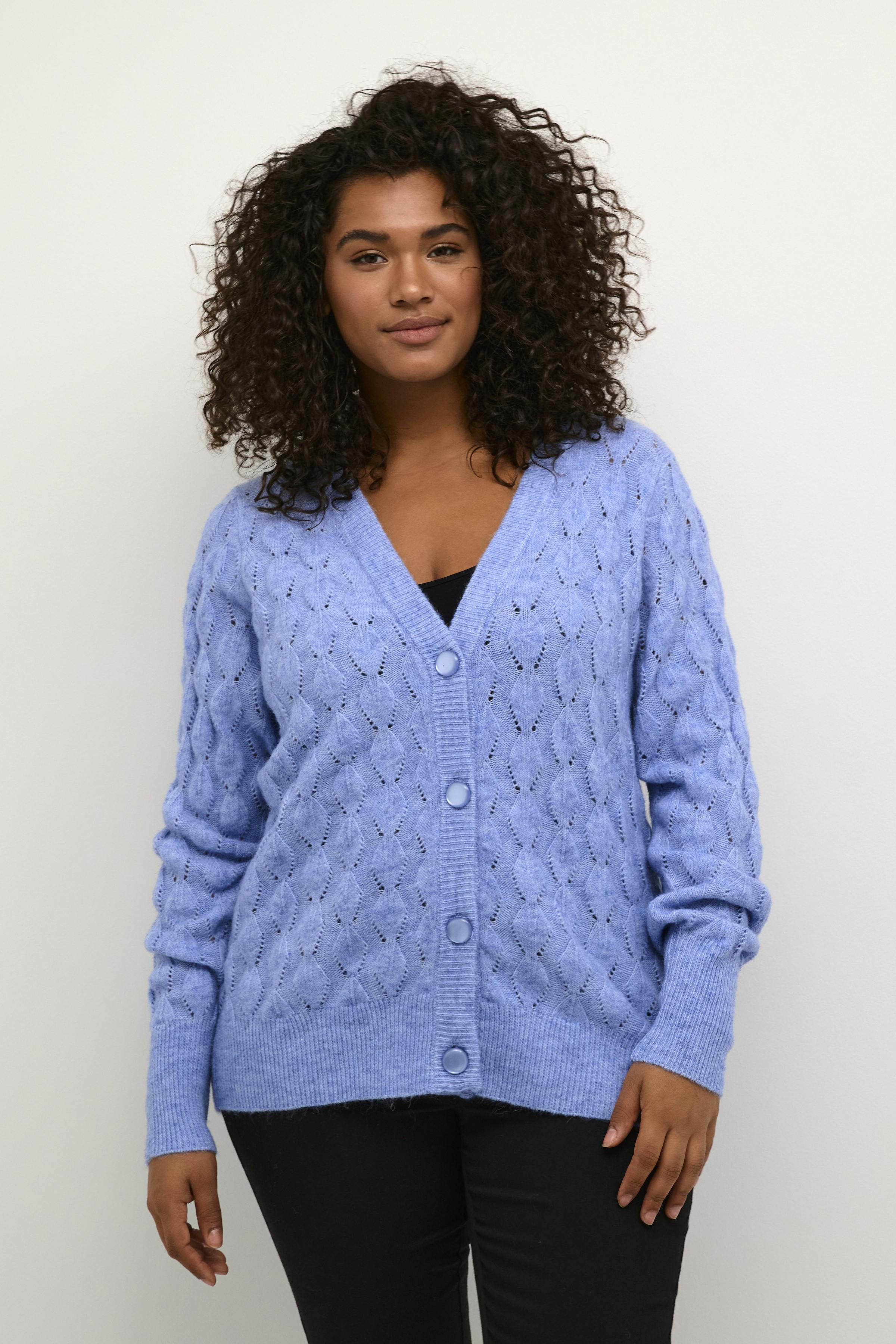 KCnalene Cardigan LOOKBOOK FRONT 10582389-1539301