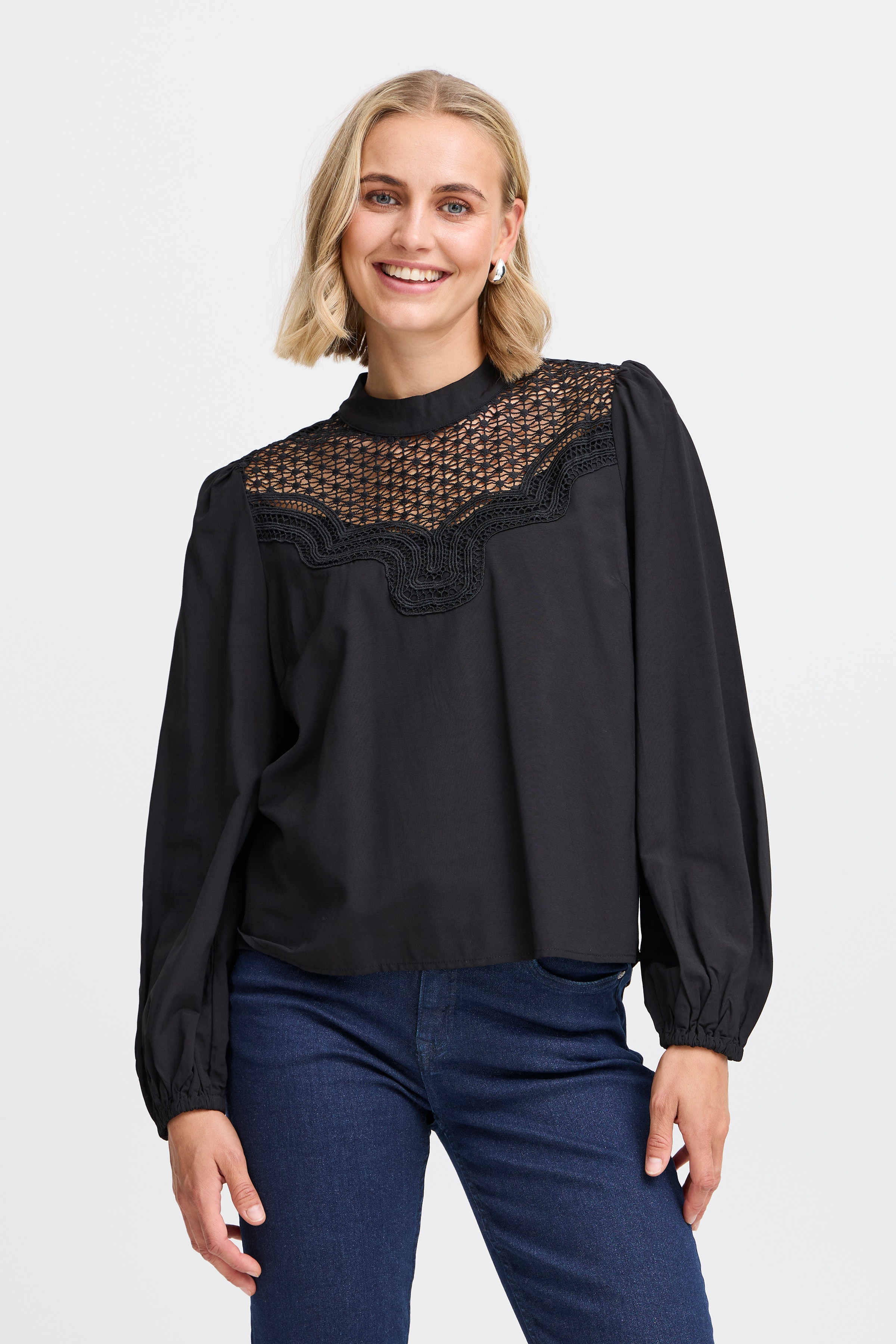 FRVIGGA Blouse LOOKBOOK FRONT 20614996-200113