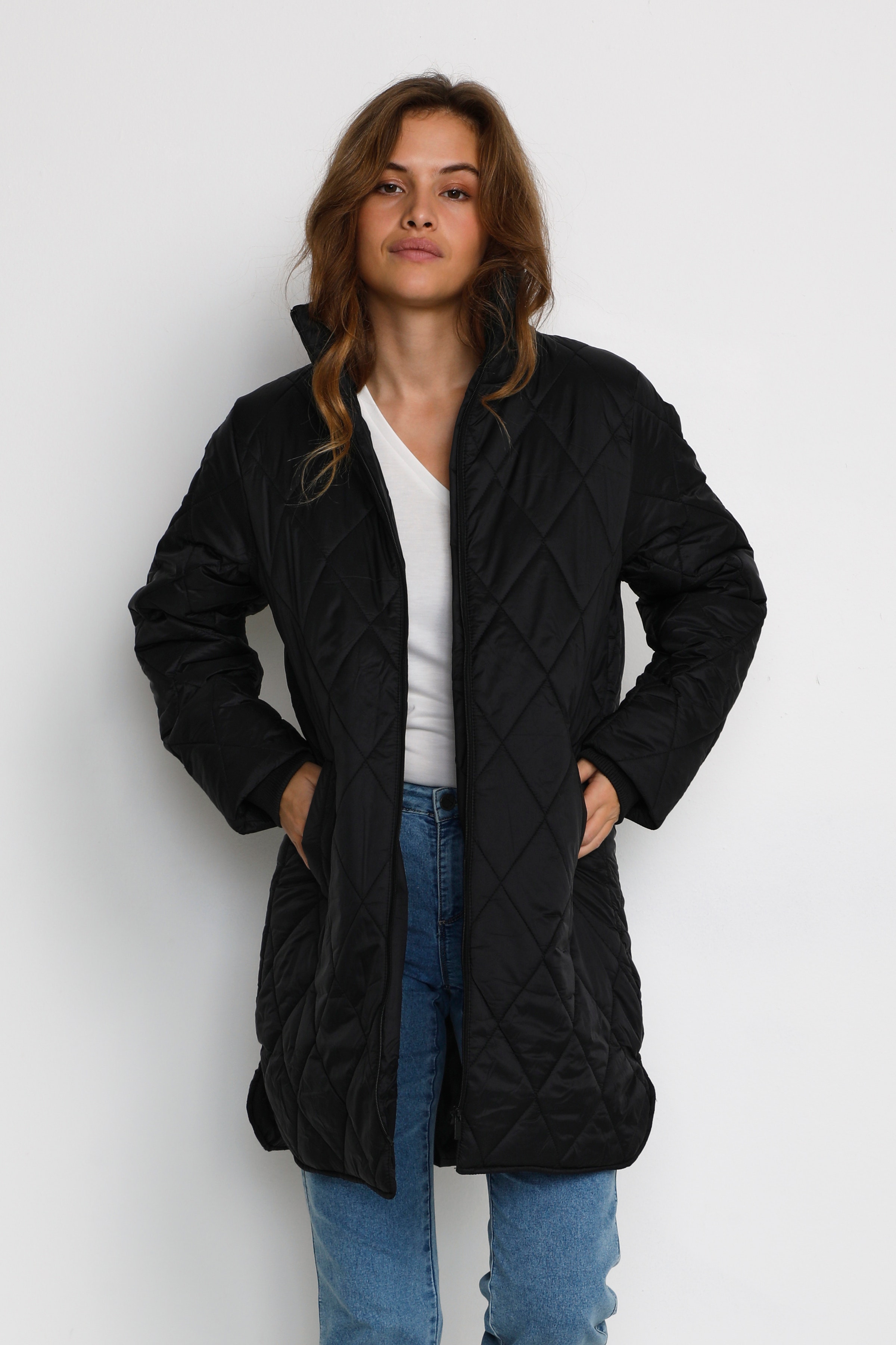 KAlorelia Kåpe LOOKBOOK FRONT 10506375-100121