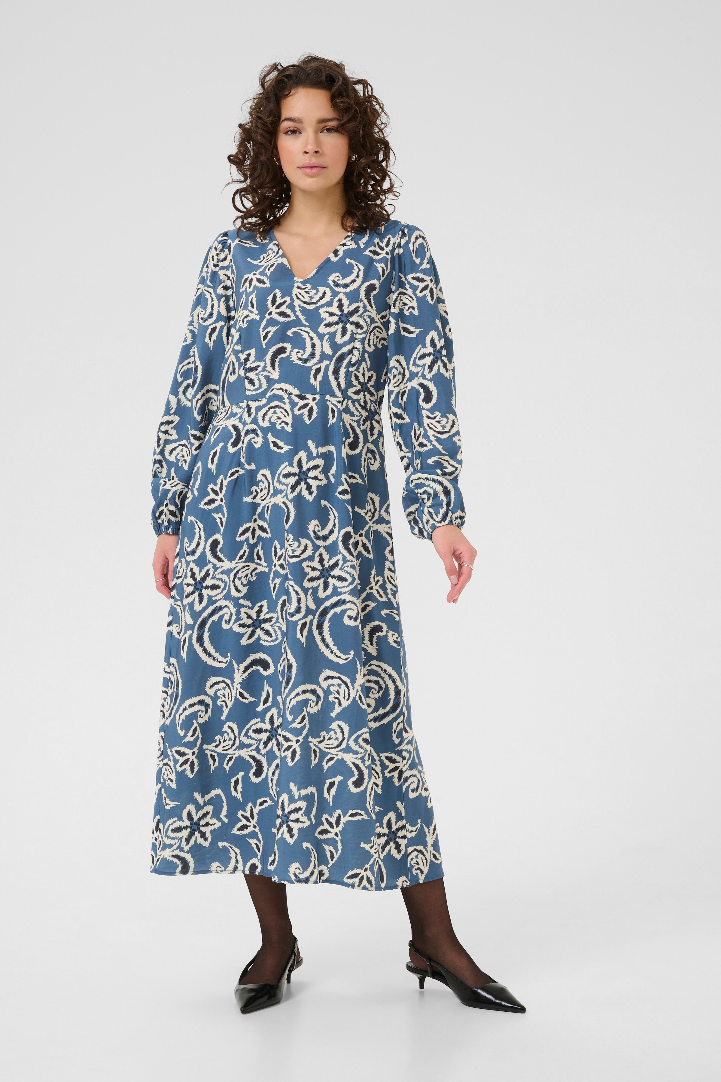 KAdahlia Kjole LOOKBOOK FRONT 10510572-108221