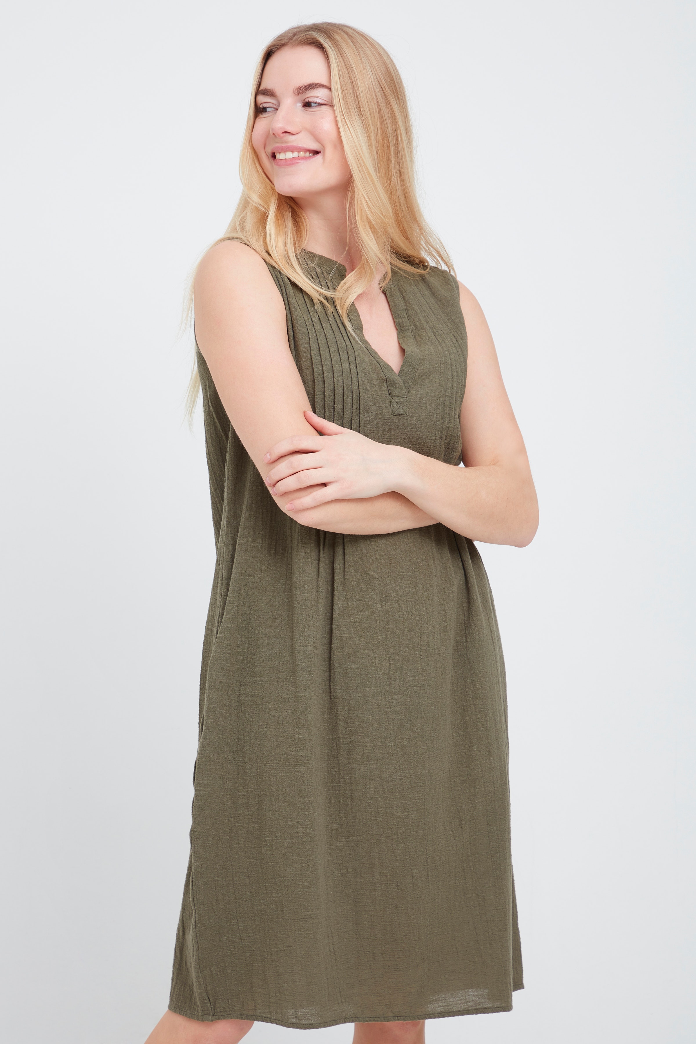 Kjole LOOKBOOK FRONT 20609331-180515