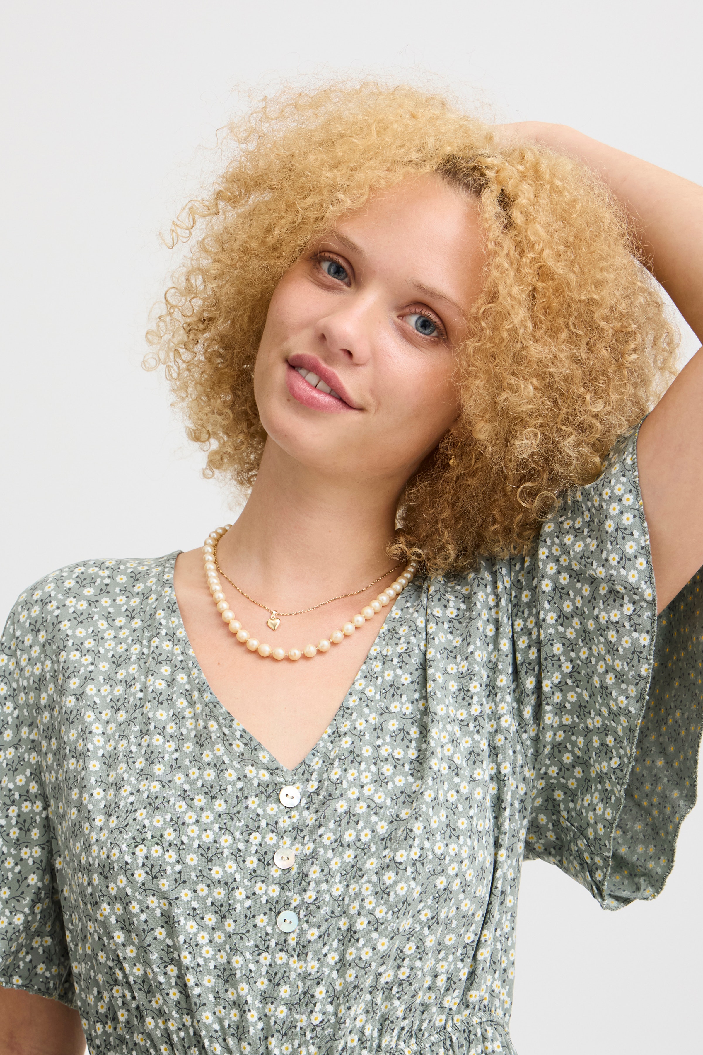 SBGINA Kjole LOOKBOOK DETAIL 22100684-176212