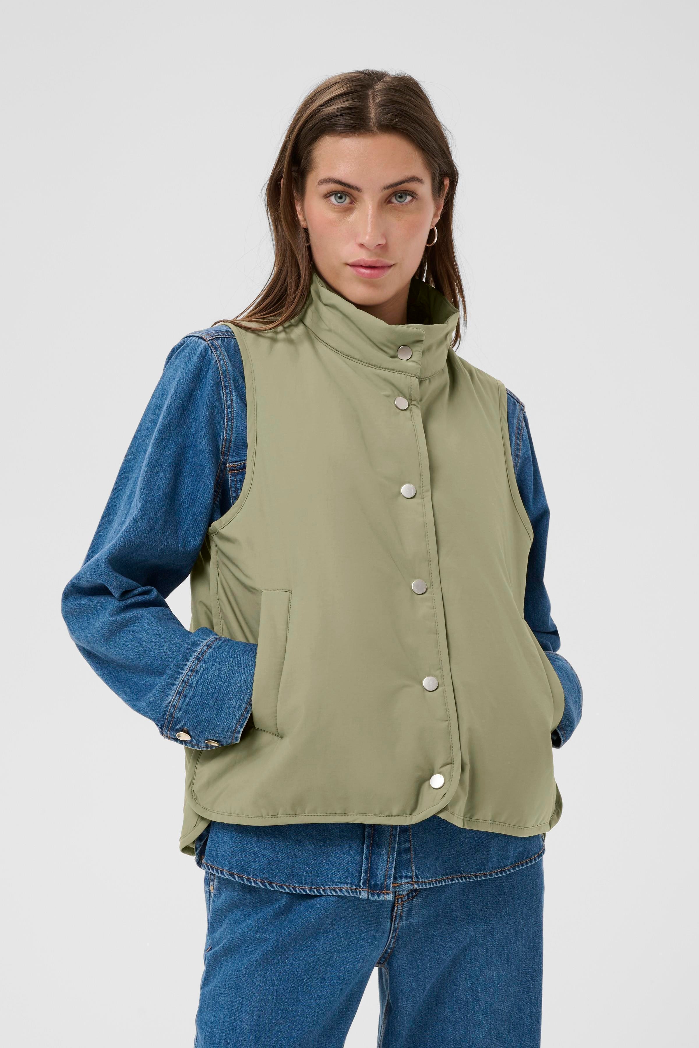 YannaPW Varm väst LOOKBOOK FRONT 30310246-170613