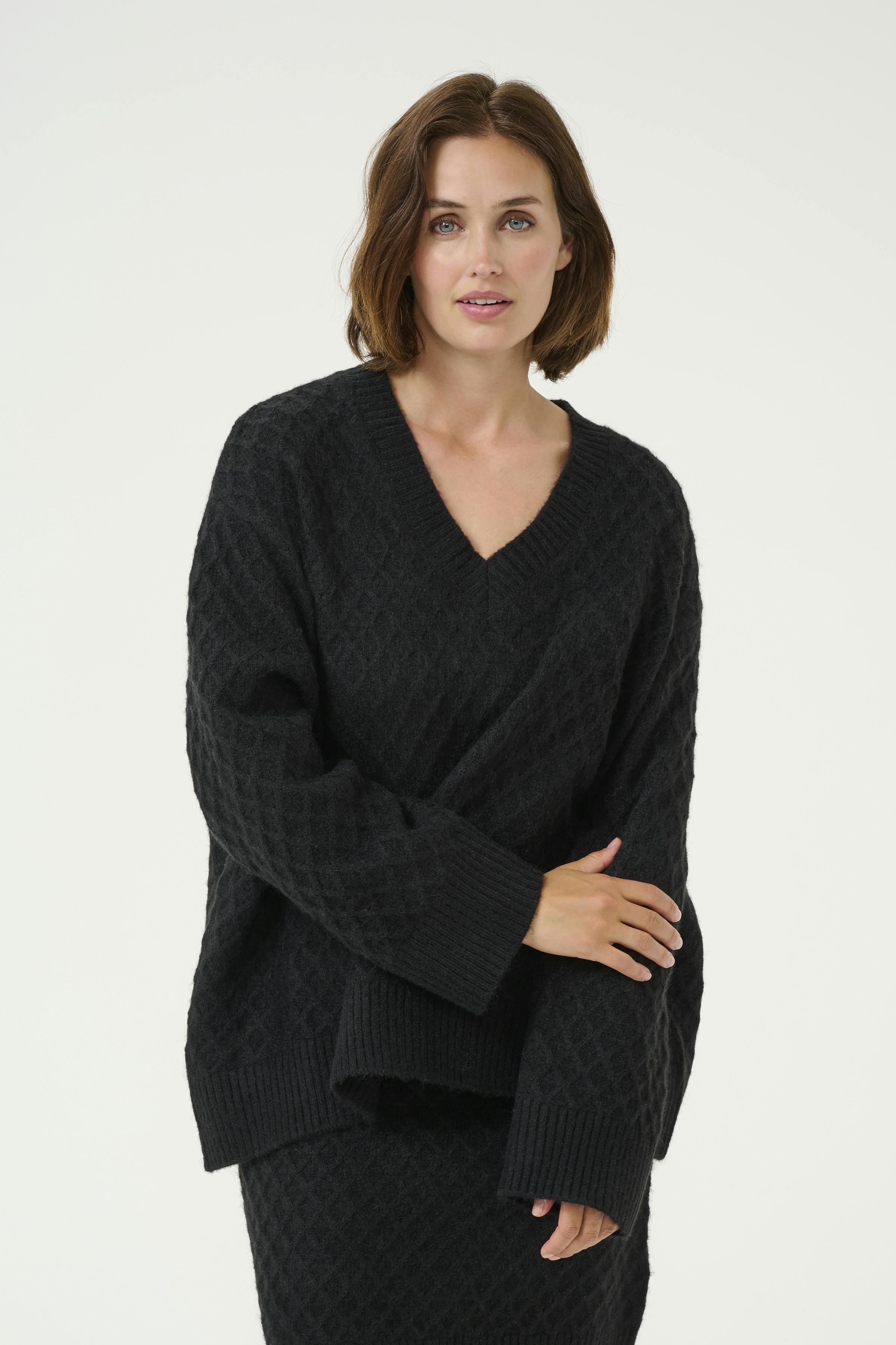 KAselma Pullover LOOKBOOK FRONT 10509076-100121