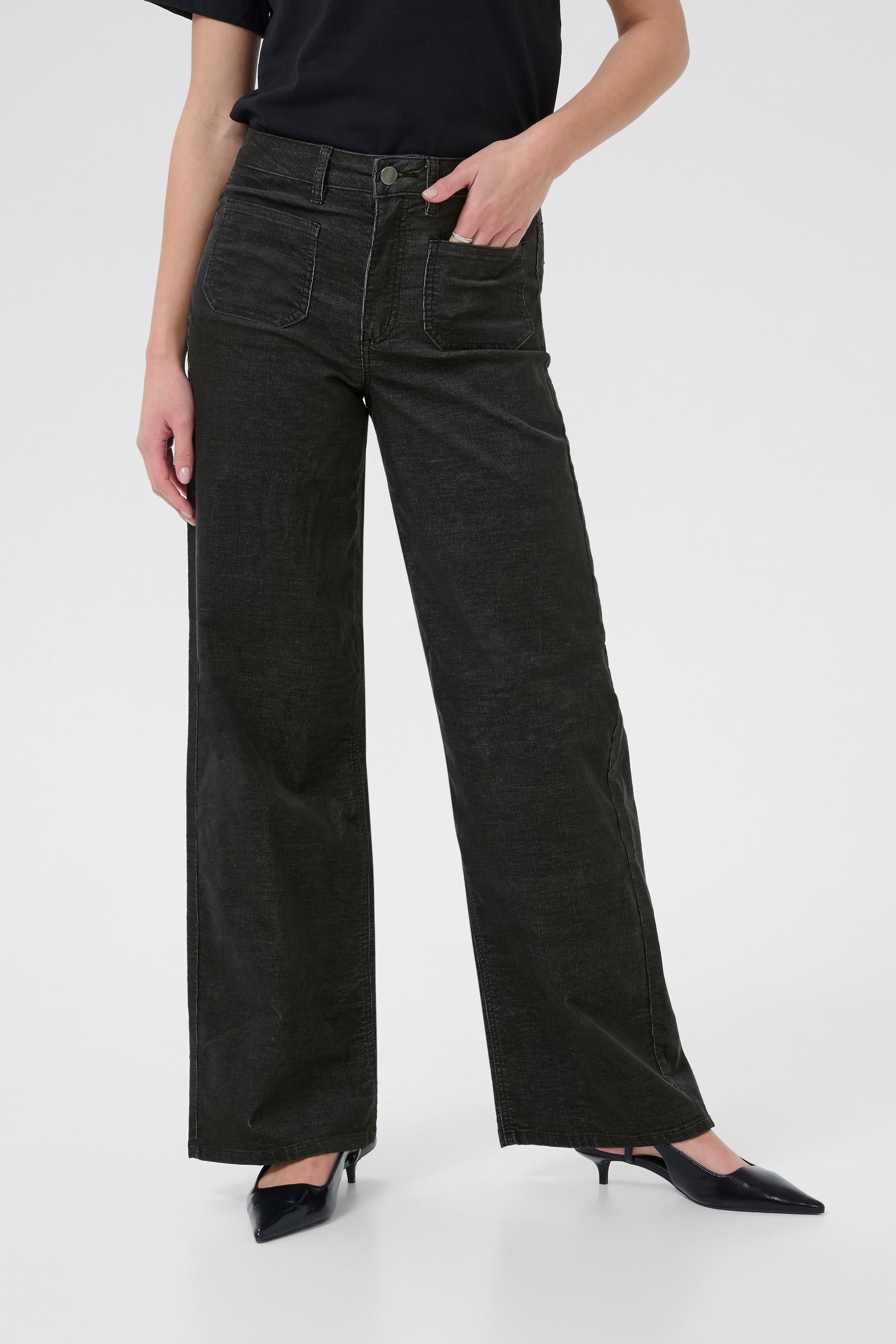 KAmolly Bukser LOOKBOOK FRONT 10510587-190205