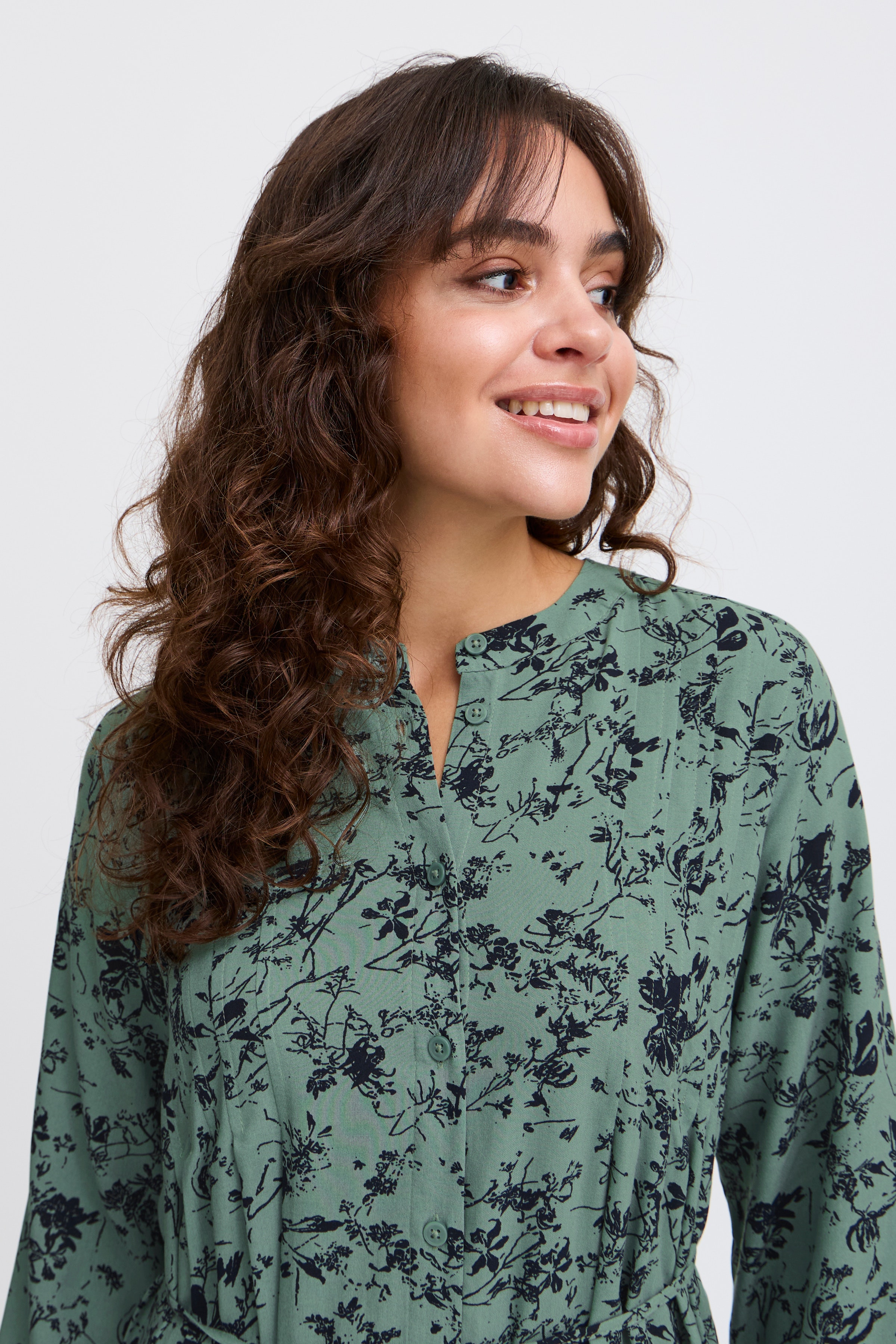 FRFLOWY Dress LOOKBOOK DETAIL 20614107-203410