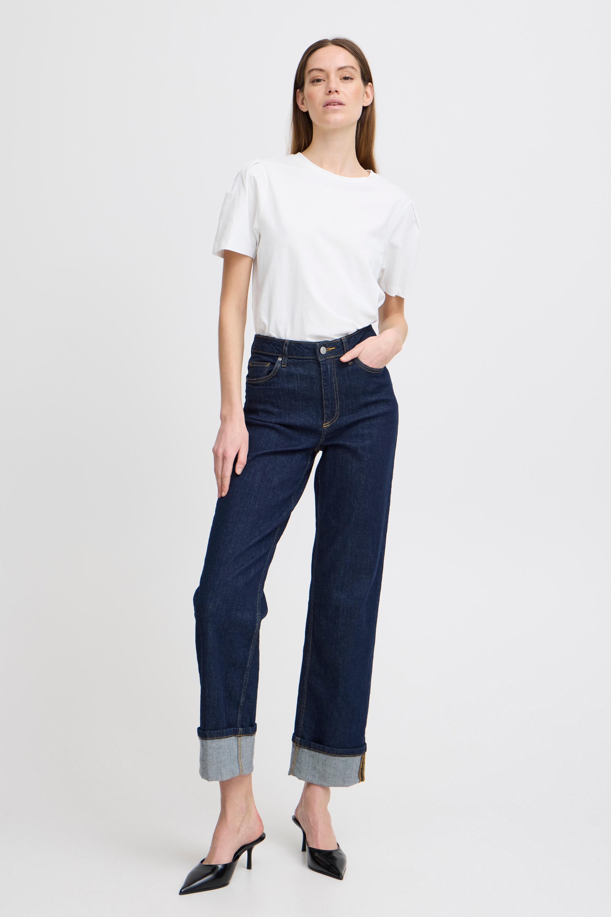 BXPILVE T-shirt LOOKBOOK FRONT 20815033-114800
