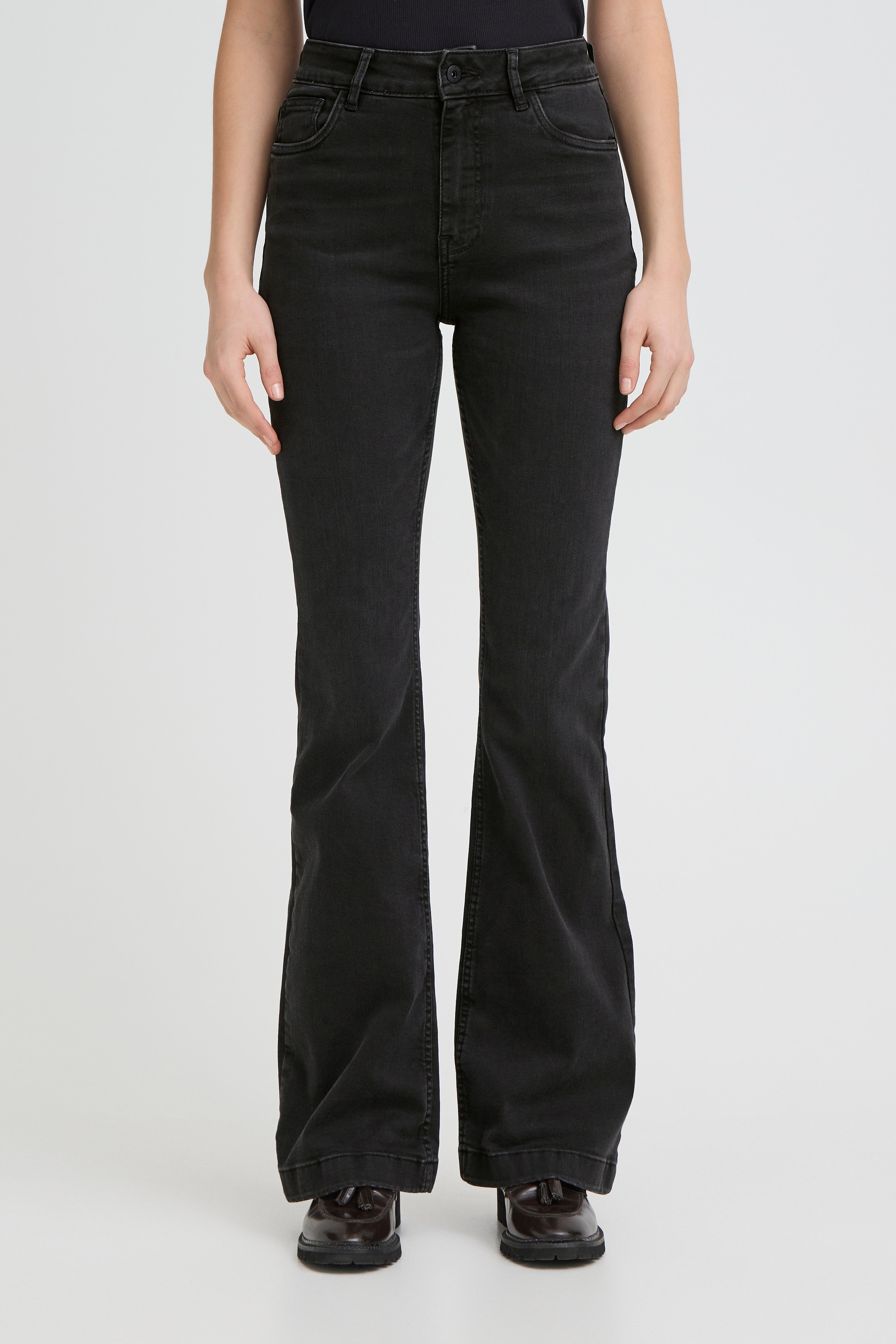 PZBECCA Jeans LOOKBOOK FRONT 50207285-200004