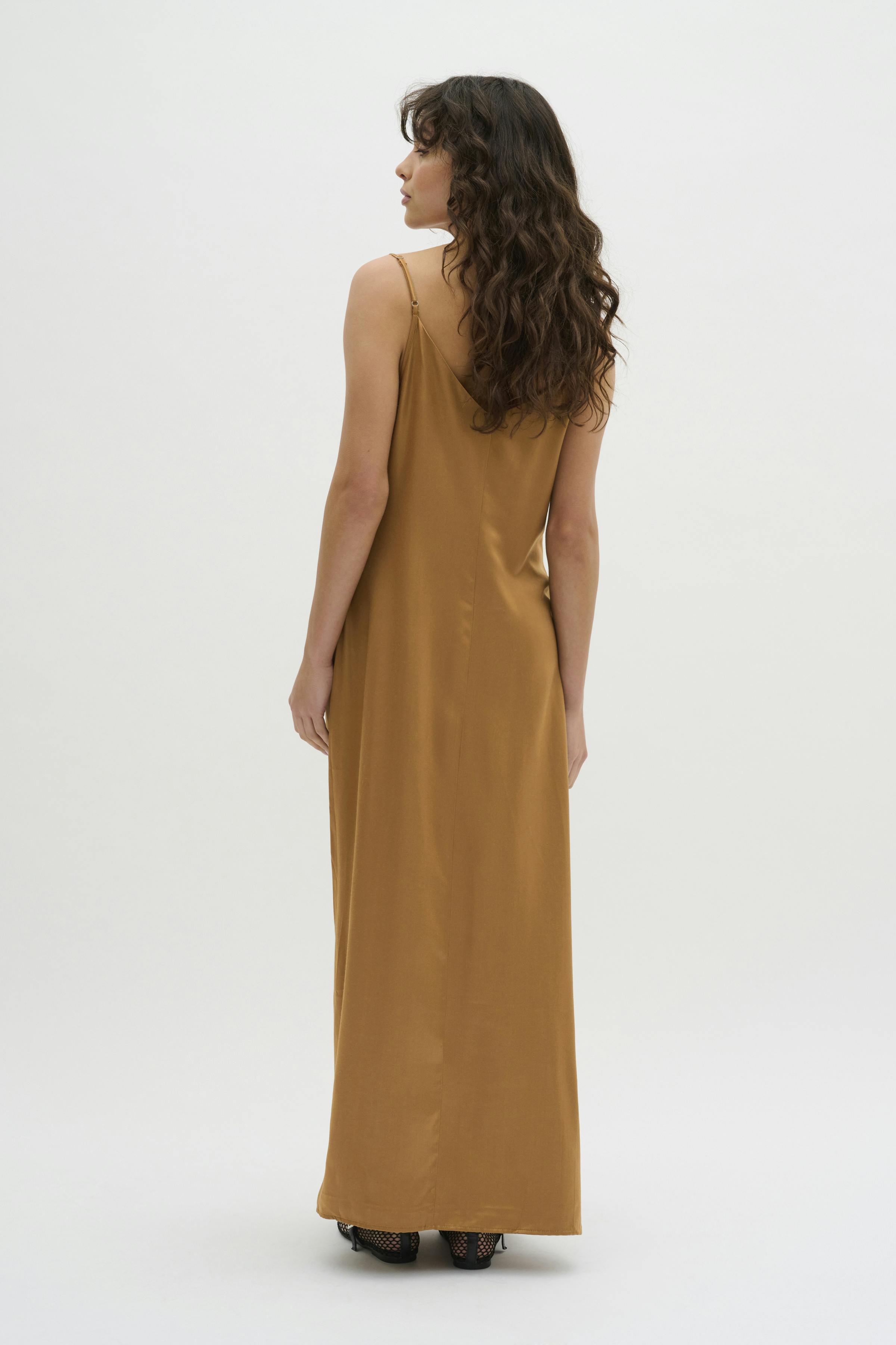 EstelleMW Dress LOOKBOOK BACK 10704425-171125