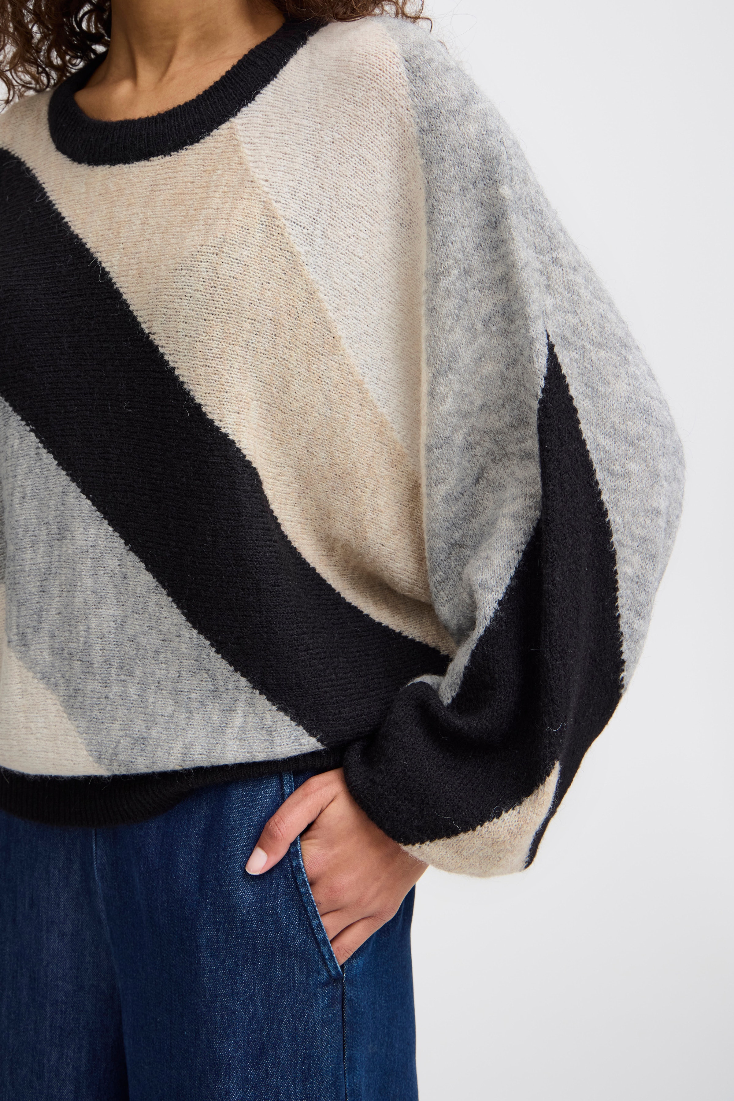 IHKAMARA Pullover LOOKBOOK DETAIL 20121399-203296