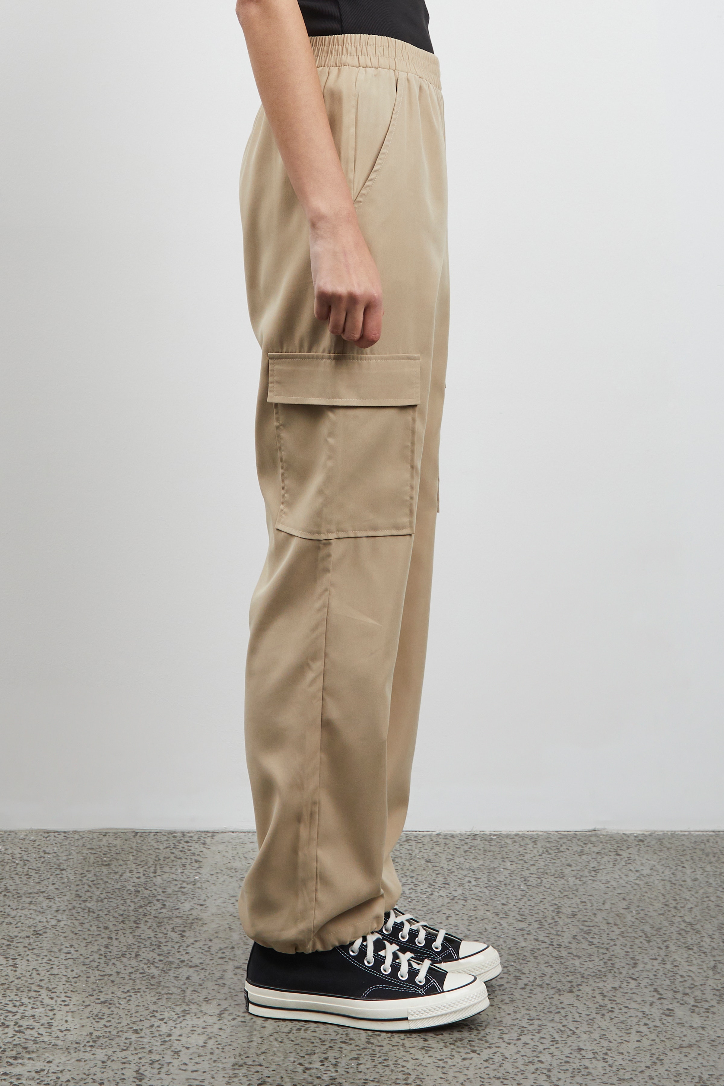 IXKECIA Bukser LOOKBOOK DETAIL 20118992-161310