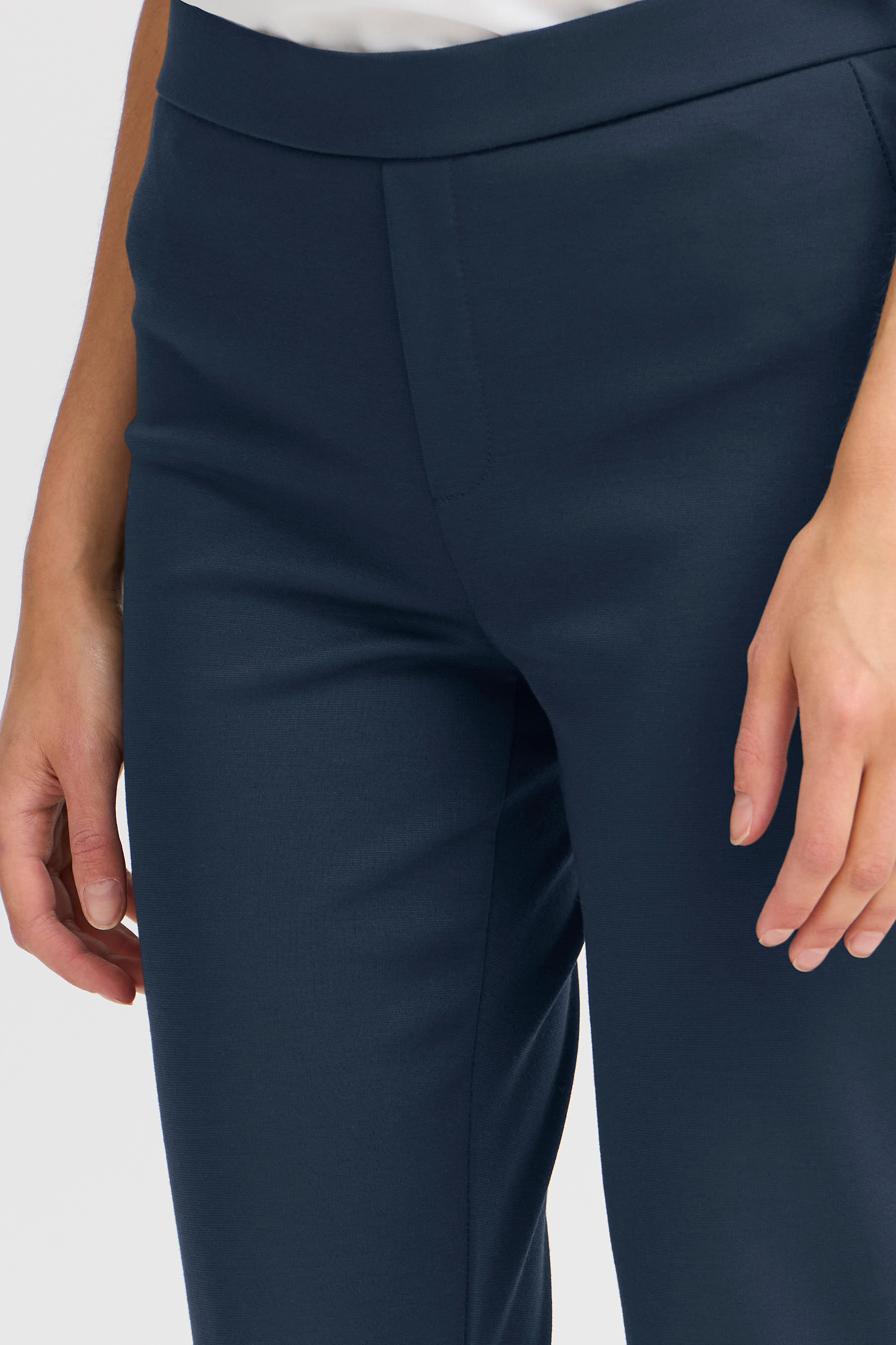 FRBLAZER Trousers LOOKBOOK DETAIL 20611825-194010