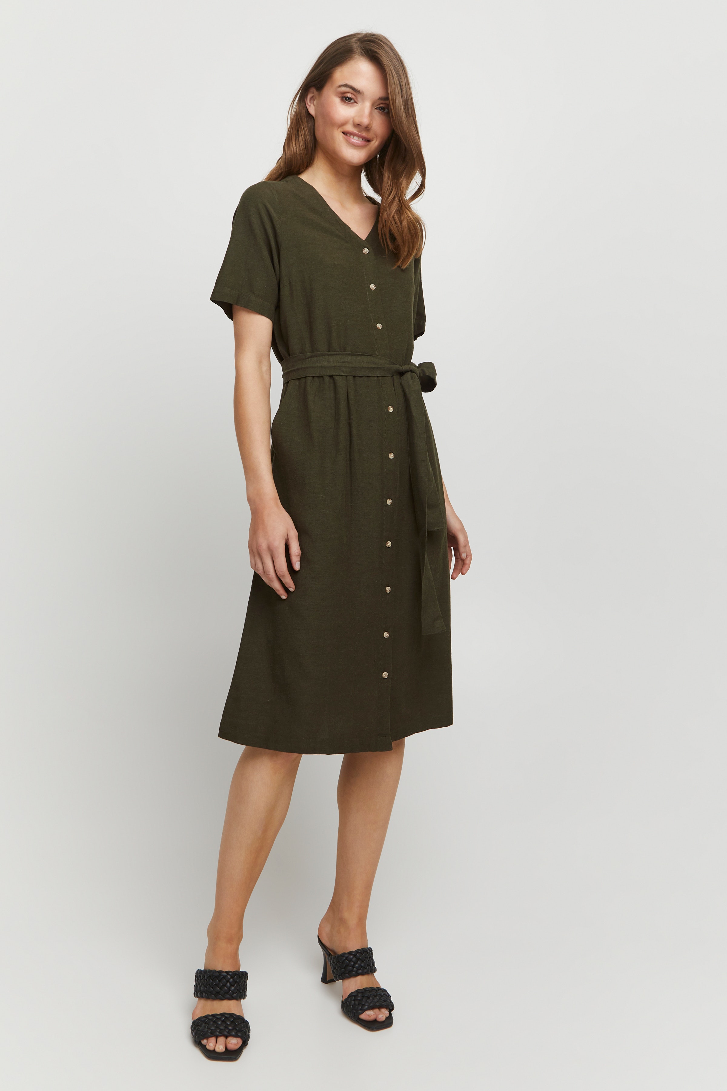 Dress LOOKBOOK FRONT 20610399-190515