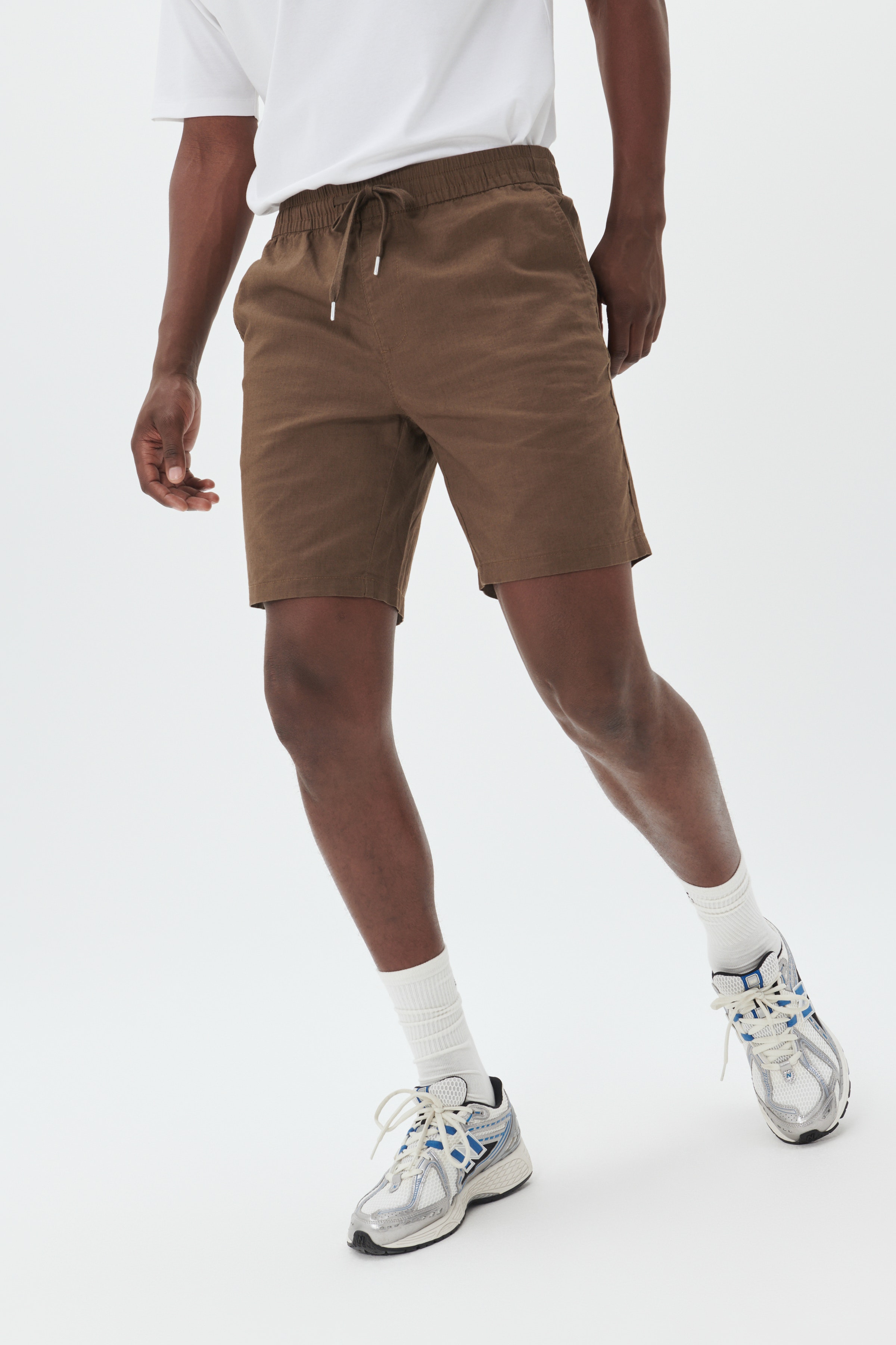 MAbarton Shorts LOOKBOOK FRONT 30206032-190820