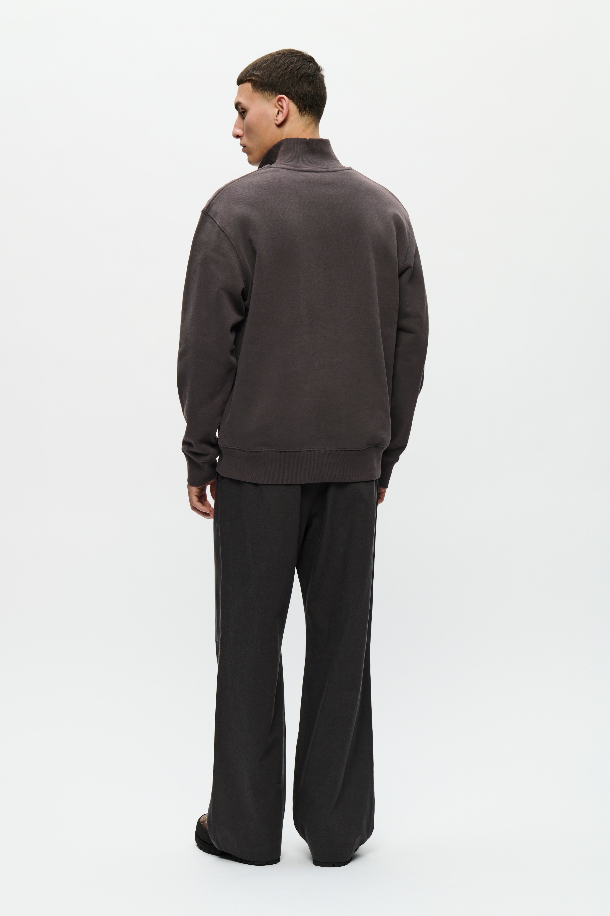 WWJack Sweatshirt LOOKBOOK BACK 30251577-194406