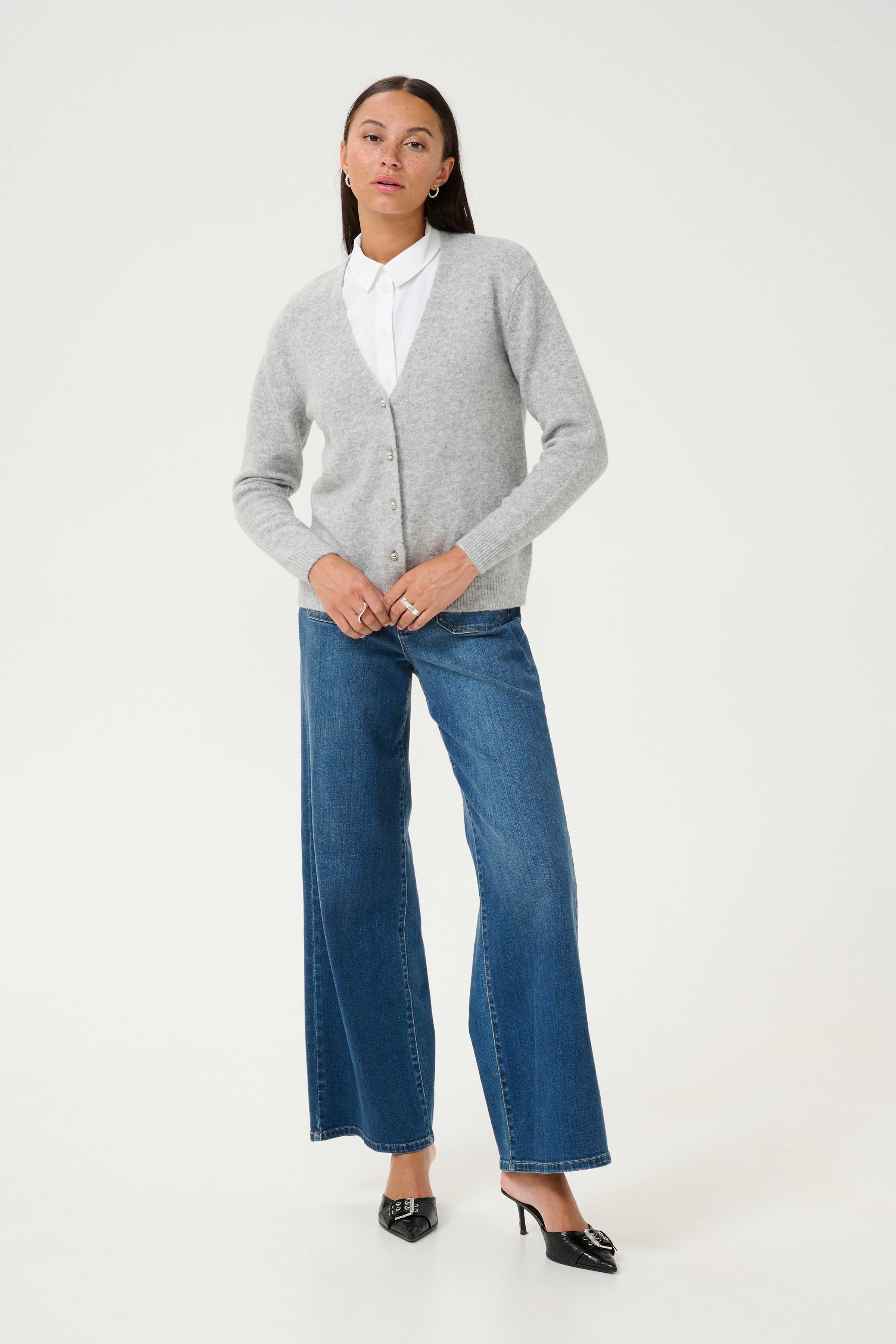 KAbine Krage LOOKBOOK FRONT 10509936-110602