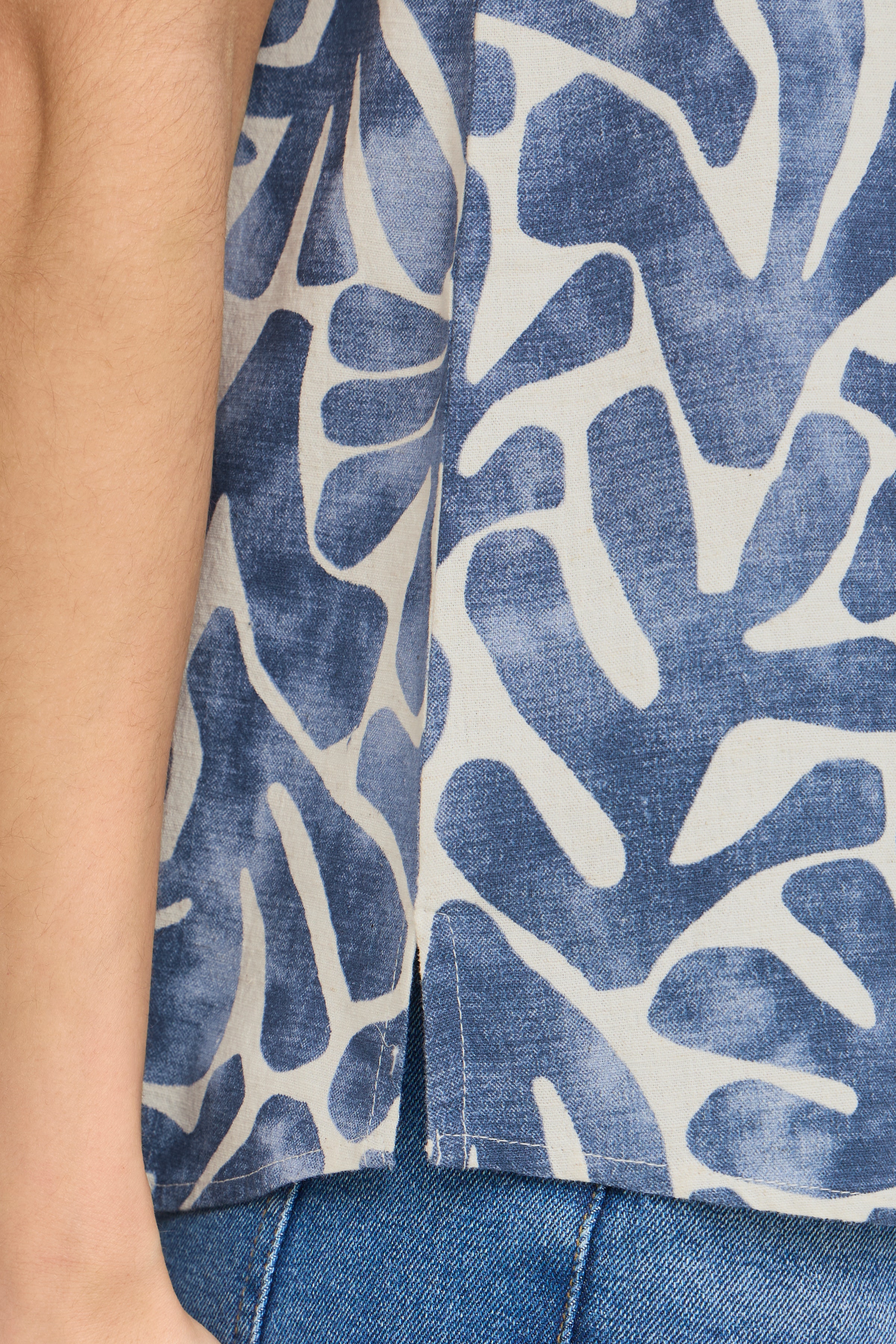 FRMADDIE Top LOOKBOOK DETAIL 20615442-204670