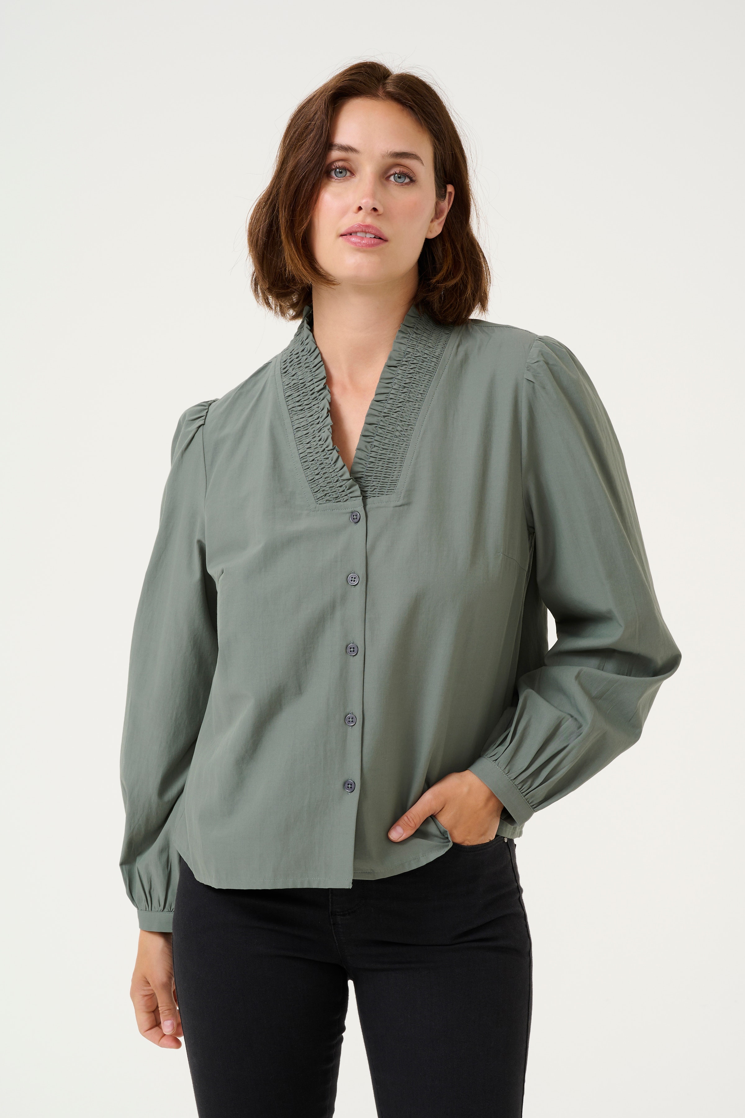KAmaia Skjorte LOOKBOOK FRONT 10509662-185606