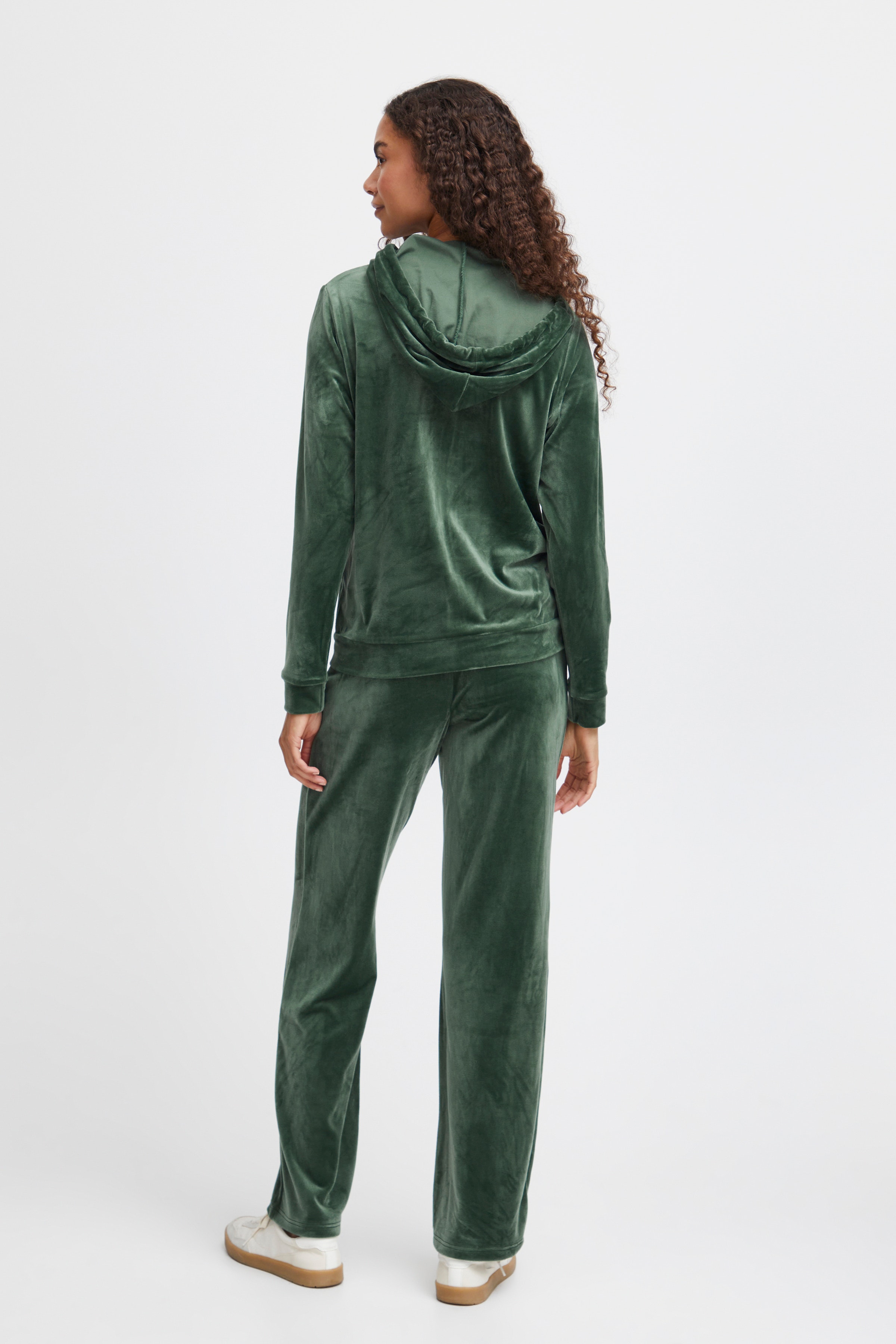 BYMITZA Jogging suit LOOKBOOK BACK 20810786-195917