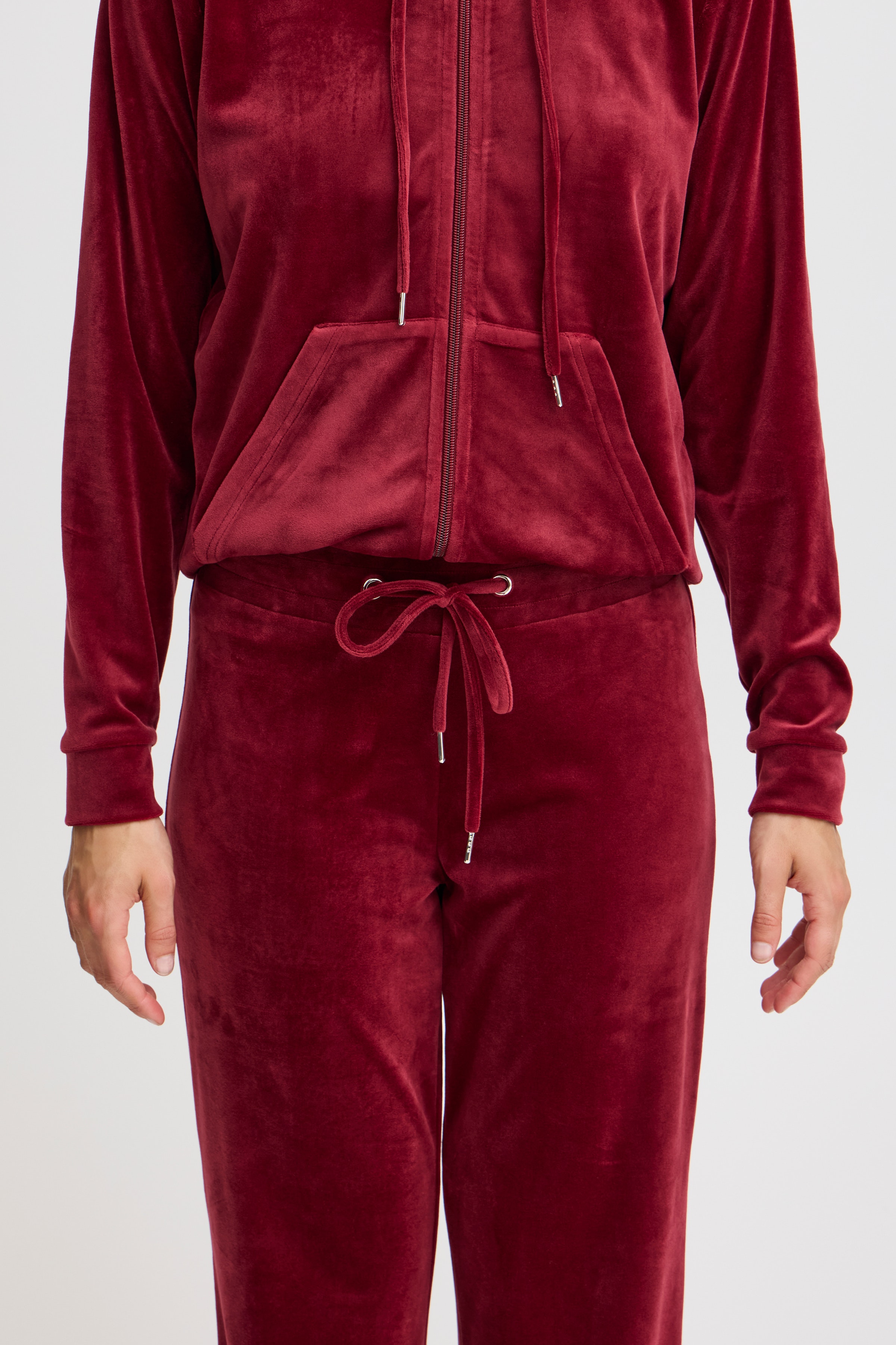BYSTILLA Veloursett LOOKBOOK DETAIL 20816019-191930
