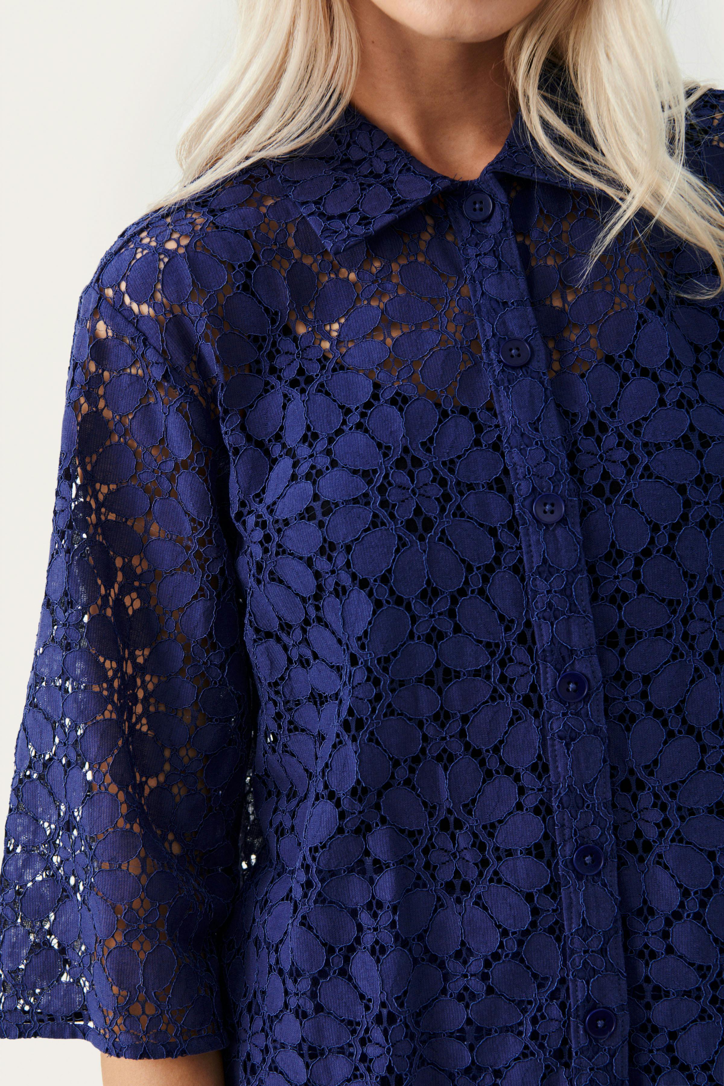 DellaPW Shirt LOOKBOOK DETAIL 30308155-193851